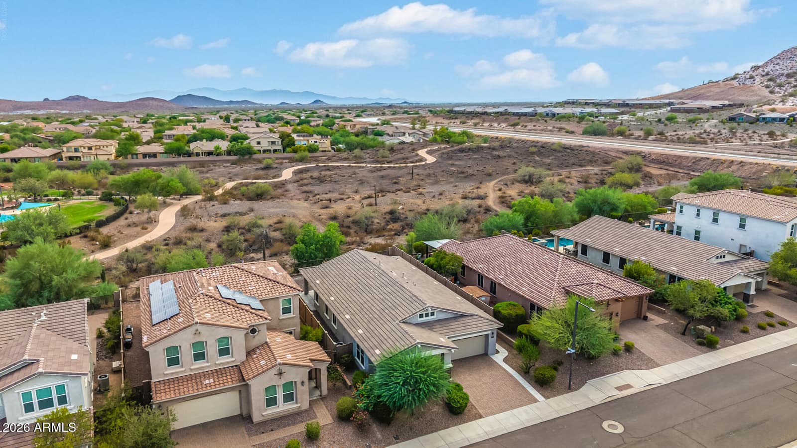13227 W COPPERLEAF Lane, Peoria, AZ 85383 — photo 4 of 51