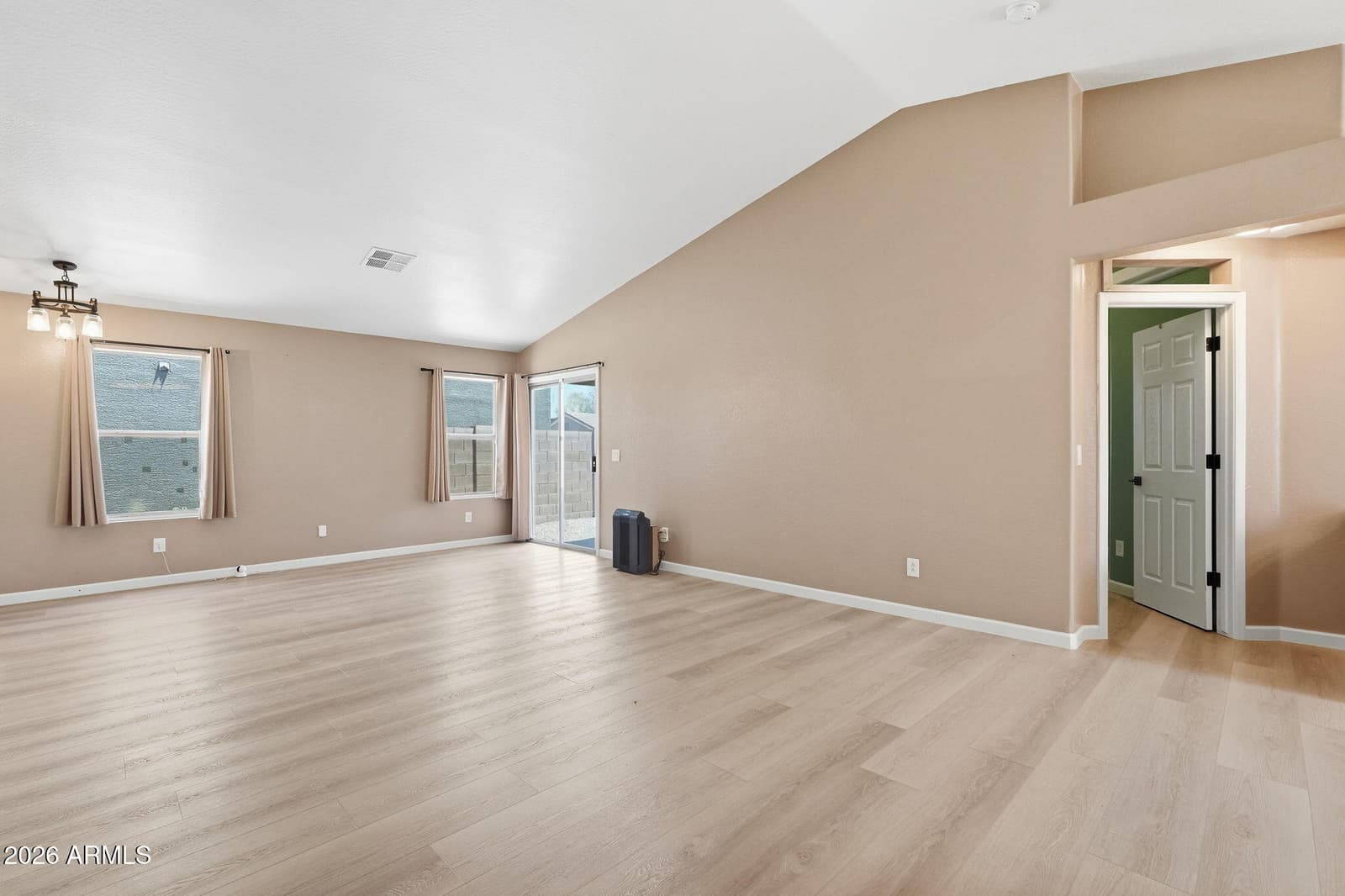 6745 E ESCAPE Avenue, Florence, AZ 85132 — photo 9 of 29