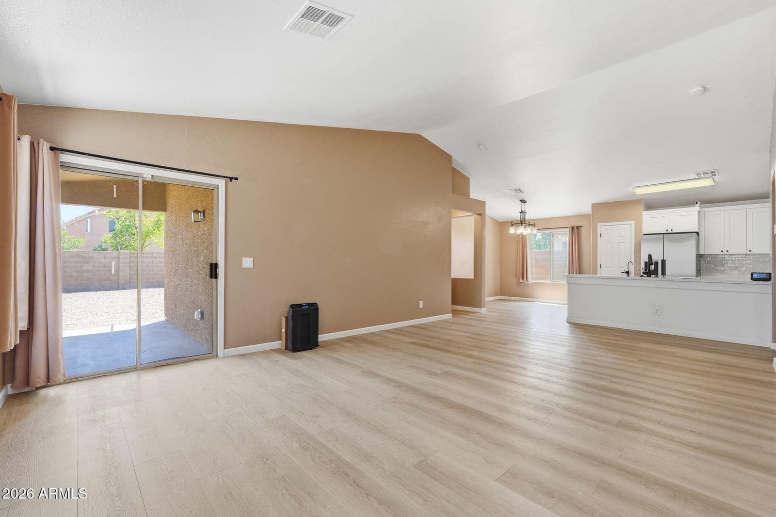 6745 E ESCAPE Avenue, Florence, AZ 85132 — photo 6 of 29