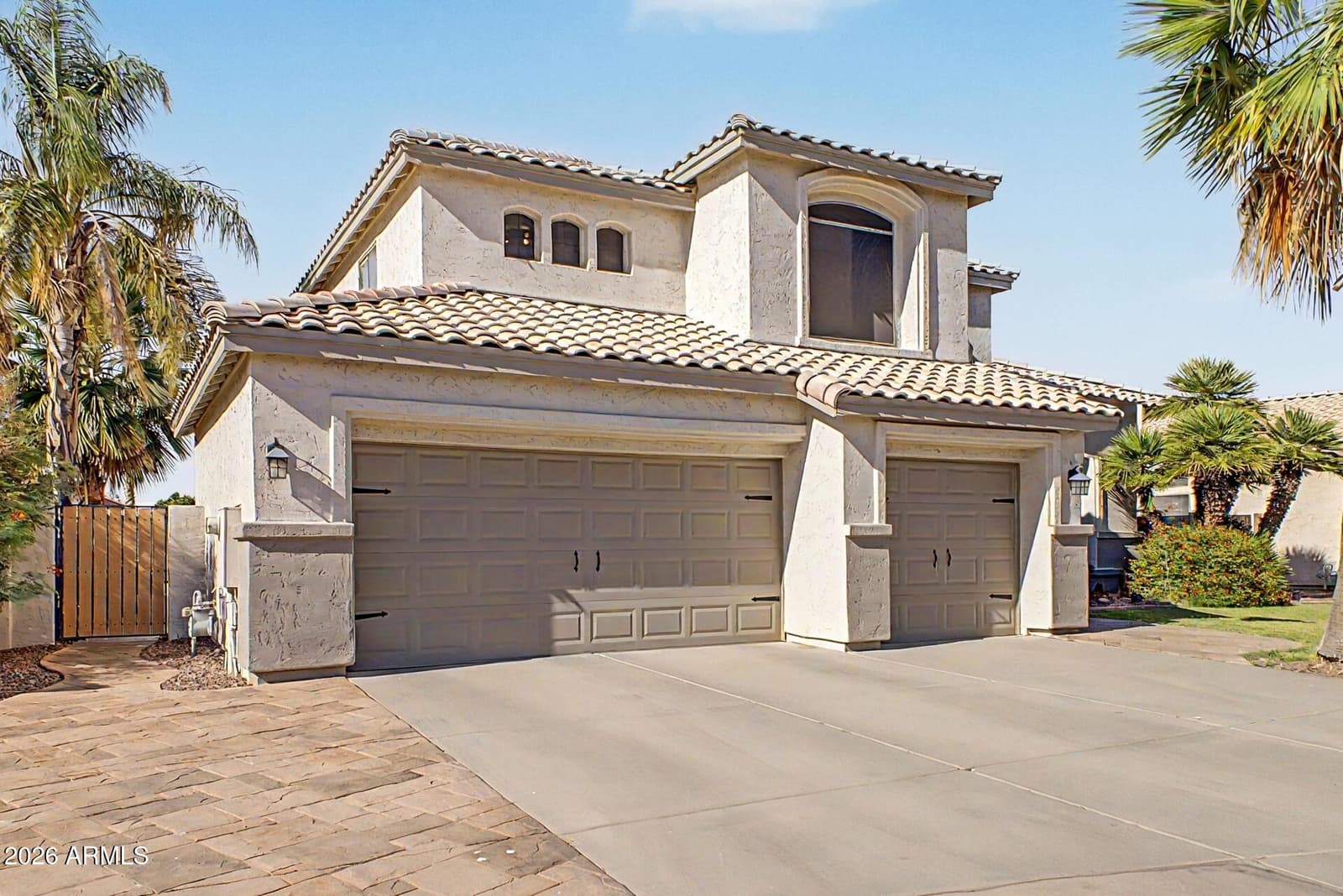 1694 E CAMPBELL Avenue, Gilbert, AZ 85234 — photo 4 of 48