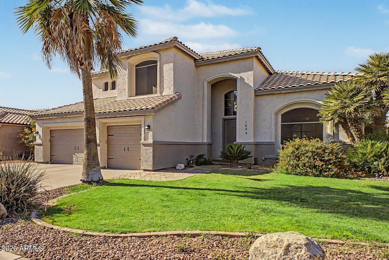 1694 E CAMPBELL Avenue, Gilbert, AZ 85234 — photo 6 of 48