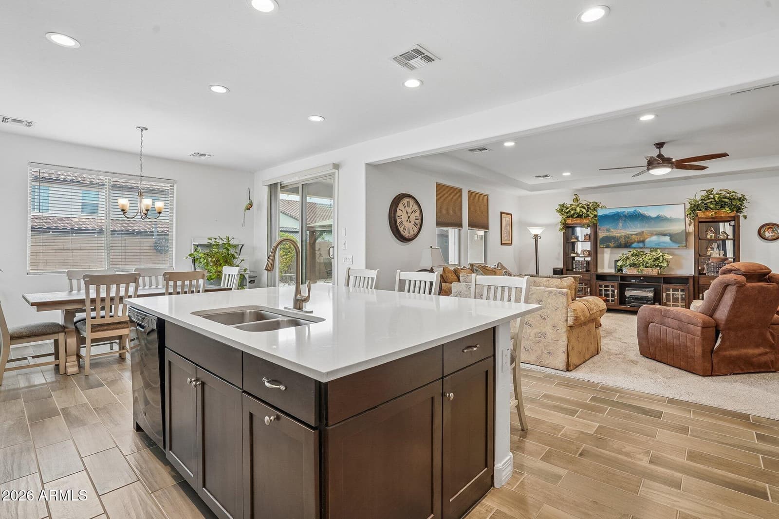 19045 W MERCER Lane, Surprise, AZ 85388 — photo 17 of 51