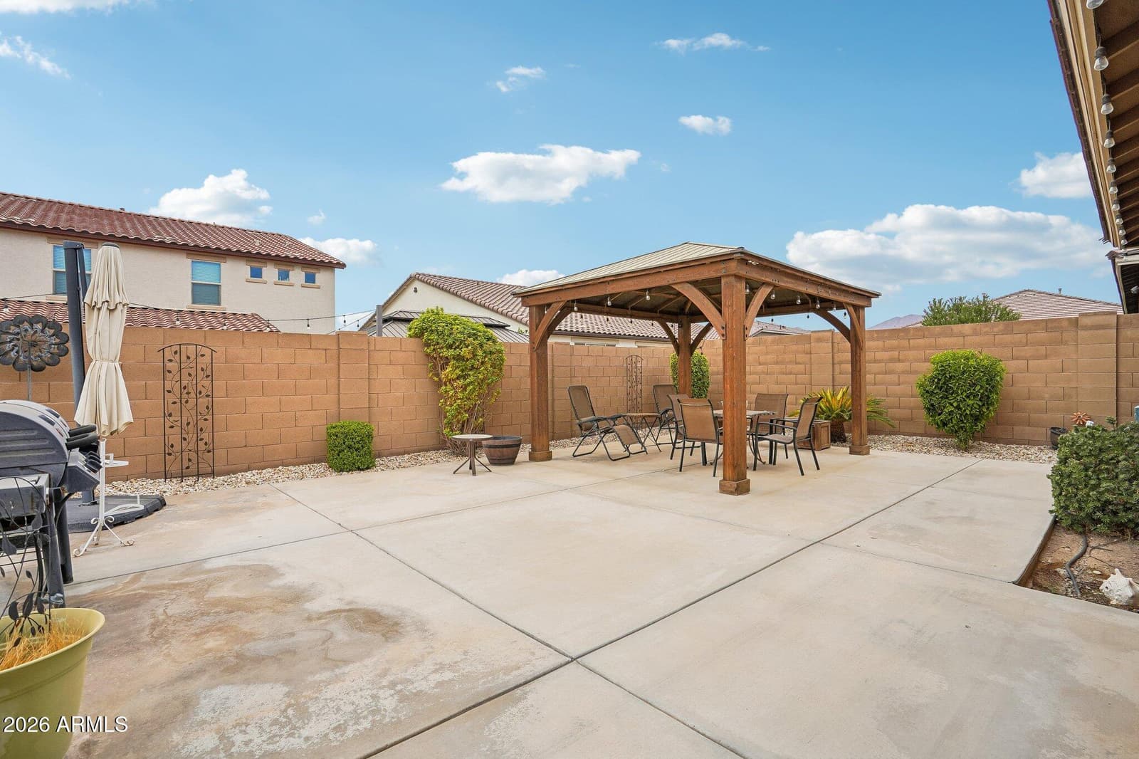 19045 W MERCER Lane, Surprise, AZ 85388 — photo 49 of 51