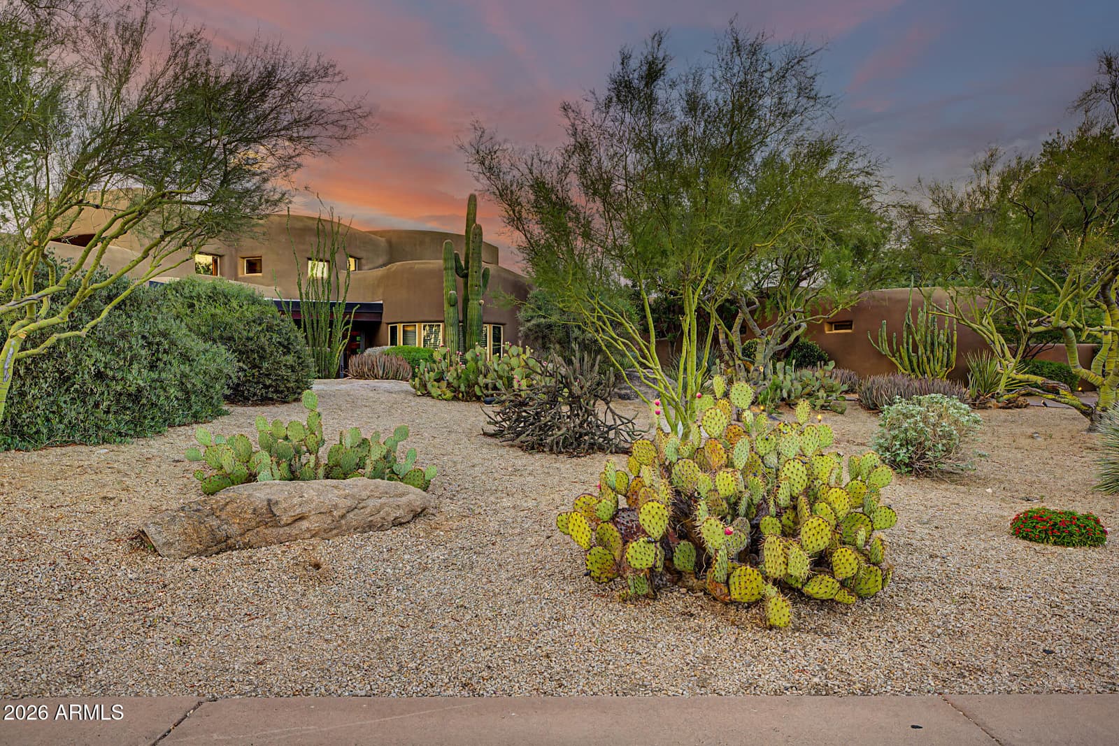 7704 E BLACK MOUNTAIN Road, Scottsdale, AZ 85266 — photo 1 of 122