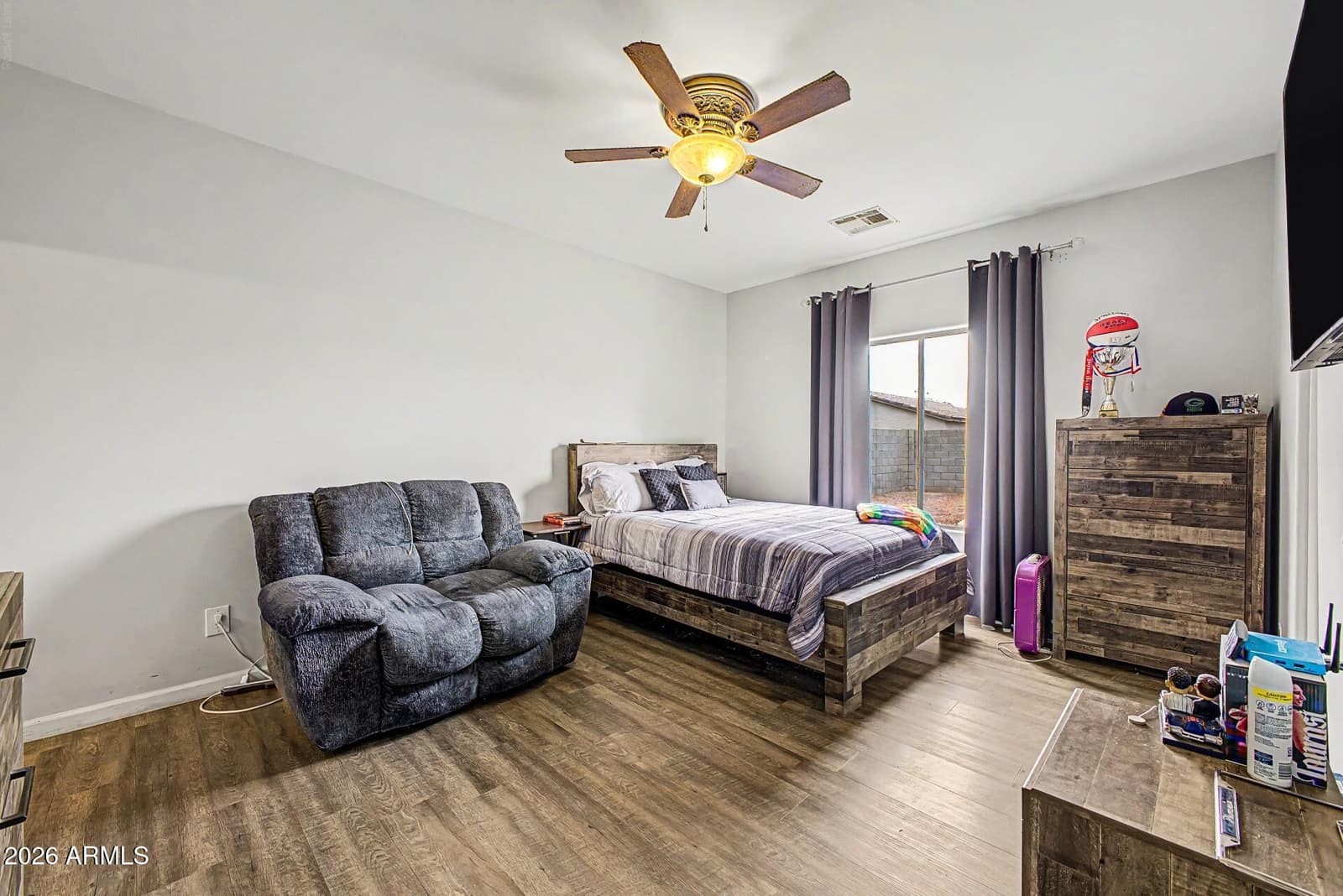 9127 W CAMBRIDGE Avenue, Phoenix, AZ 85037 — photo 11 of 24