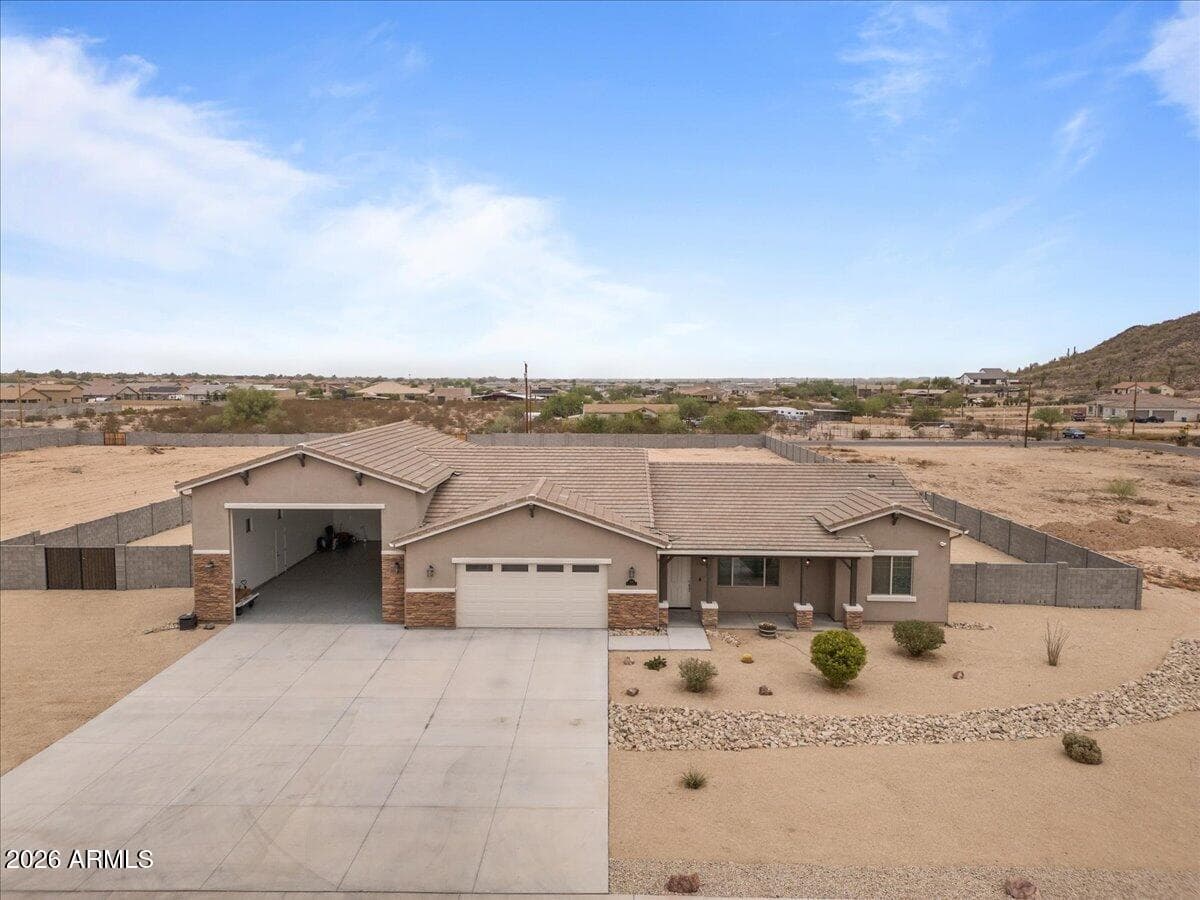 1980 W LINCOLN Court, San Tan Valley, AZ 85144 — photo 1 of 49