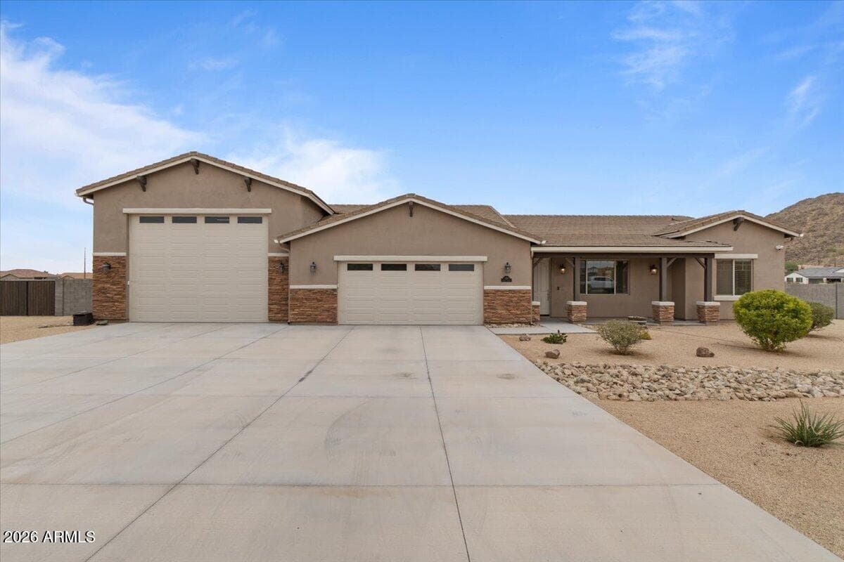 1980 W LINCOLN Court, San Tan Valley, AZ 85144 — photo 2 of 49
