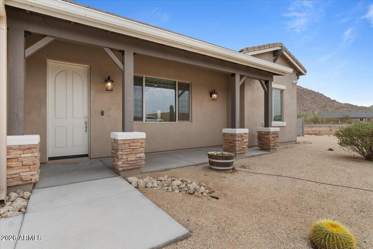1980 W LINCOLN Court, San Tan Valley, AZ 85144 — photo 5 of 49