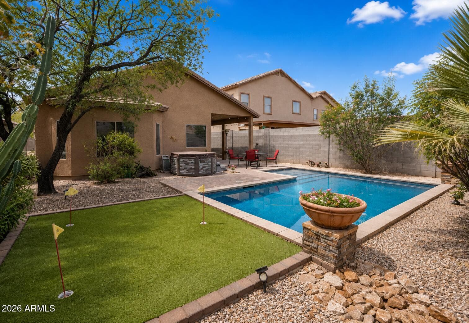 98 W DESERT VISTA Trail, San Tan Valley, AZ 85143 — photo 29 of 31