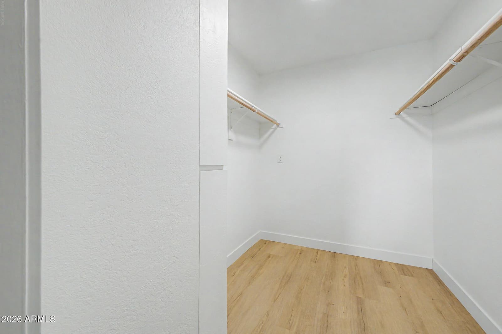 7347 E THORNWOOD Drive, Scottsdale, AZ 85251 — photo 16 of 36