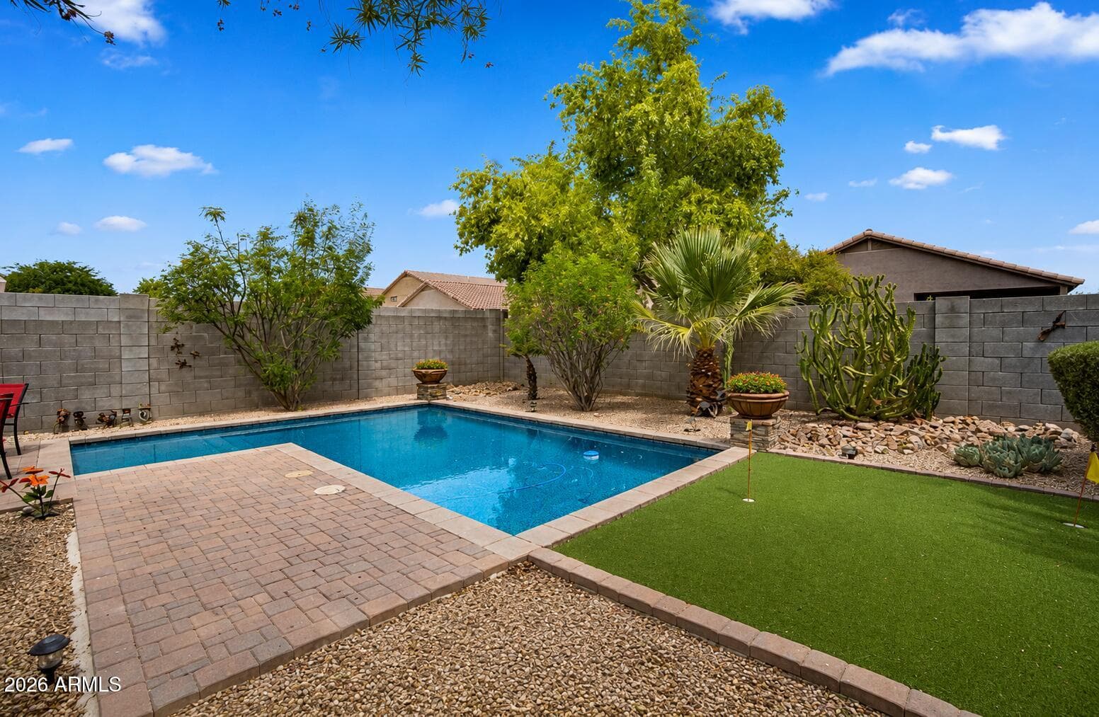 98 W DESERT VISTA Trail, San Tan Valley, AZ 85143 — photo 27 of 31