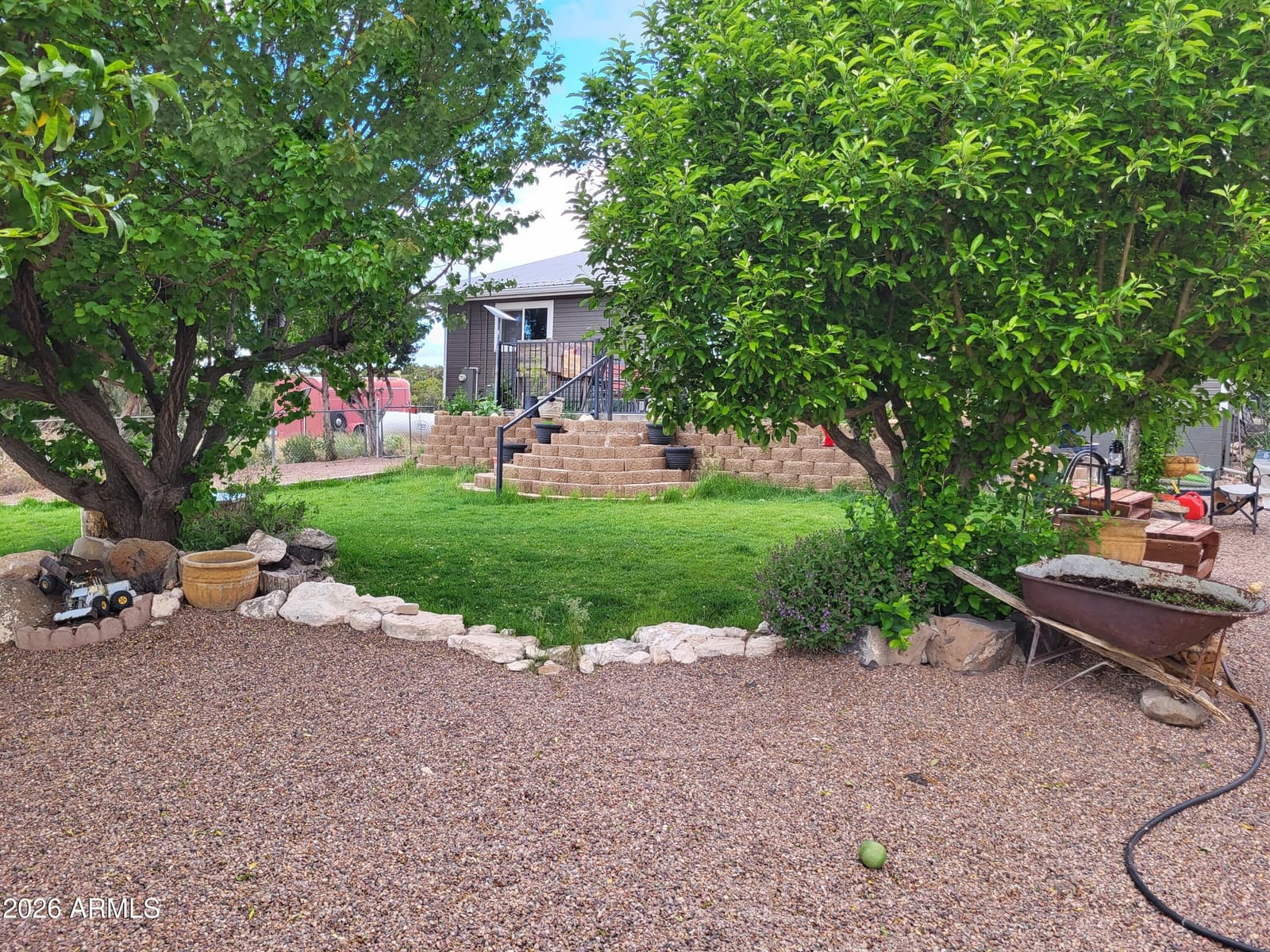 12 Navajo Dr CR5067, Concho, AZ 85924 — photo 1 of 49