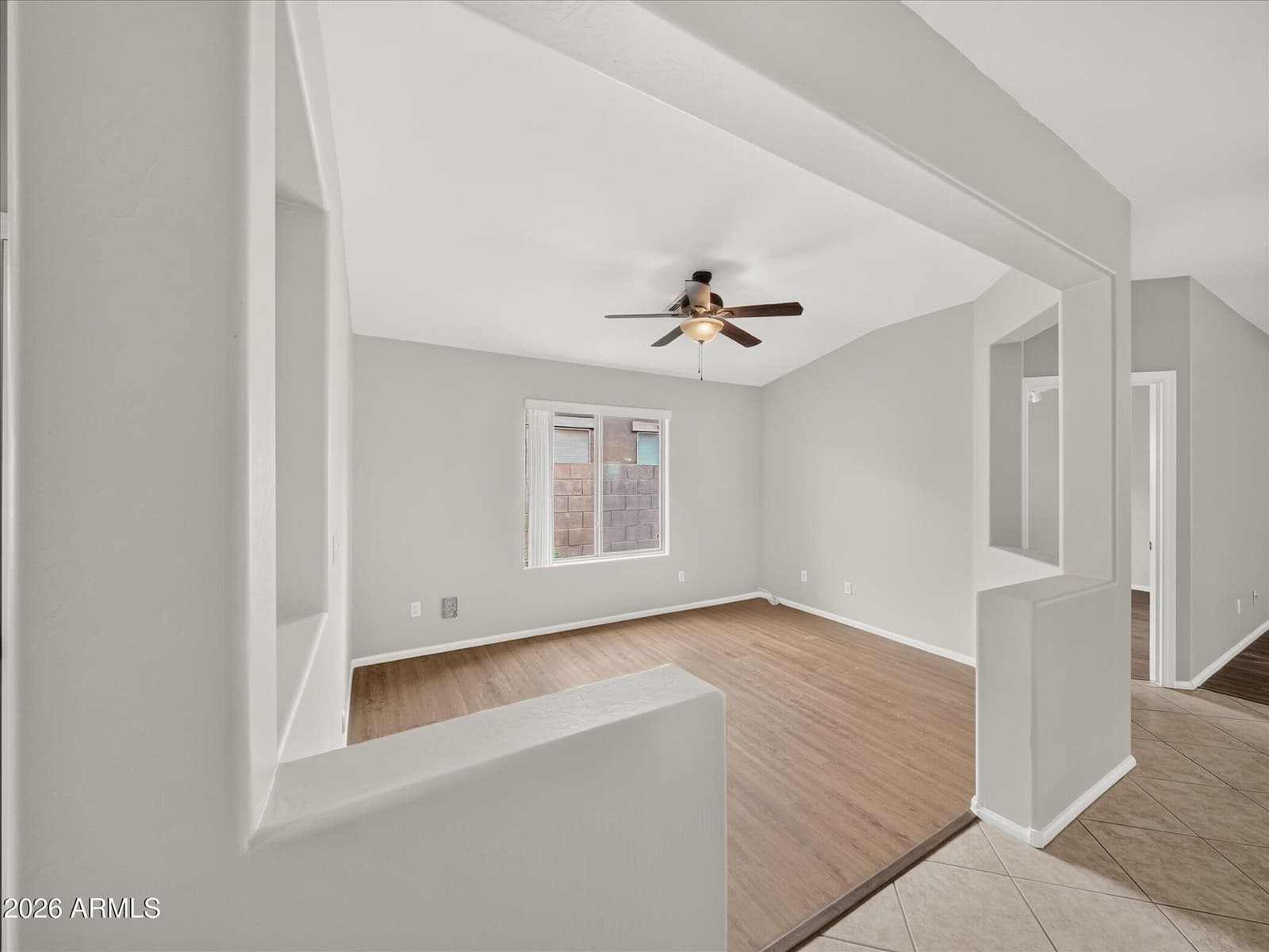 633 E LESLIE Avenue, San Tan Valley, AZ 85140 — photo 12 of 36