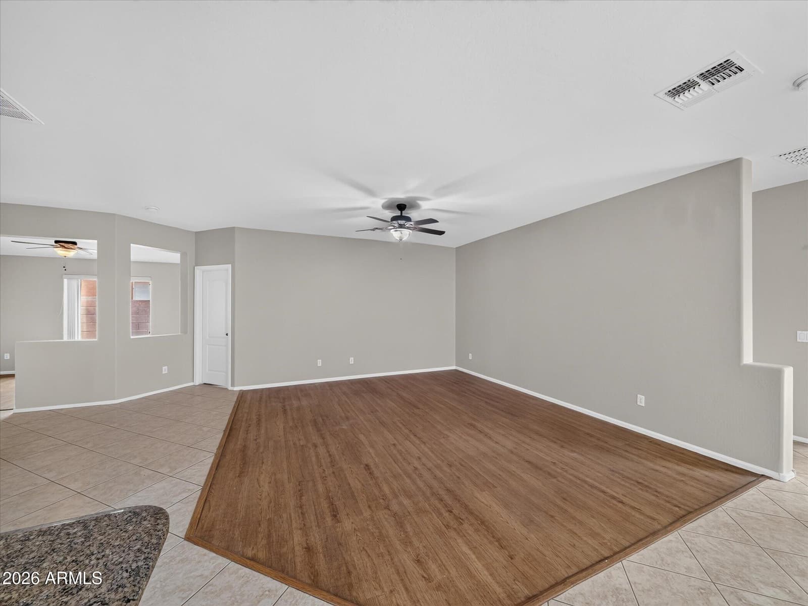 633 E LESLIE Avenue, San Tan Valley, AZ 85140 — photo 8 of 36