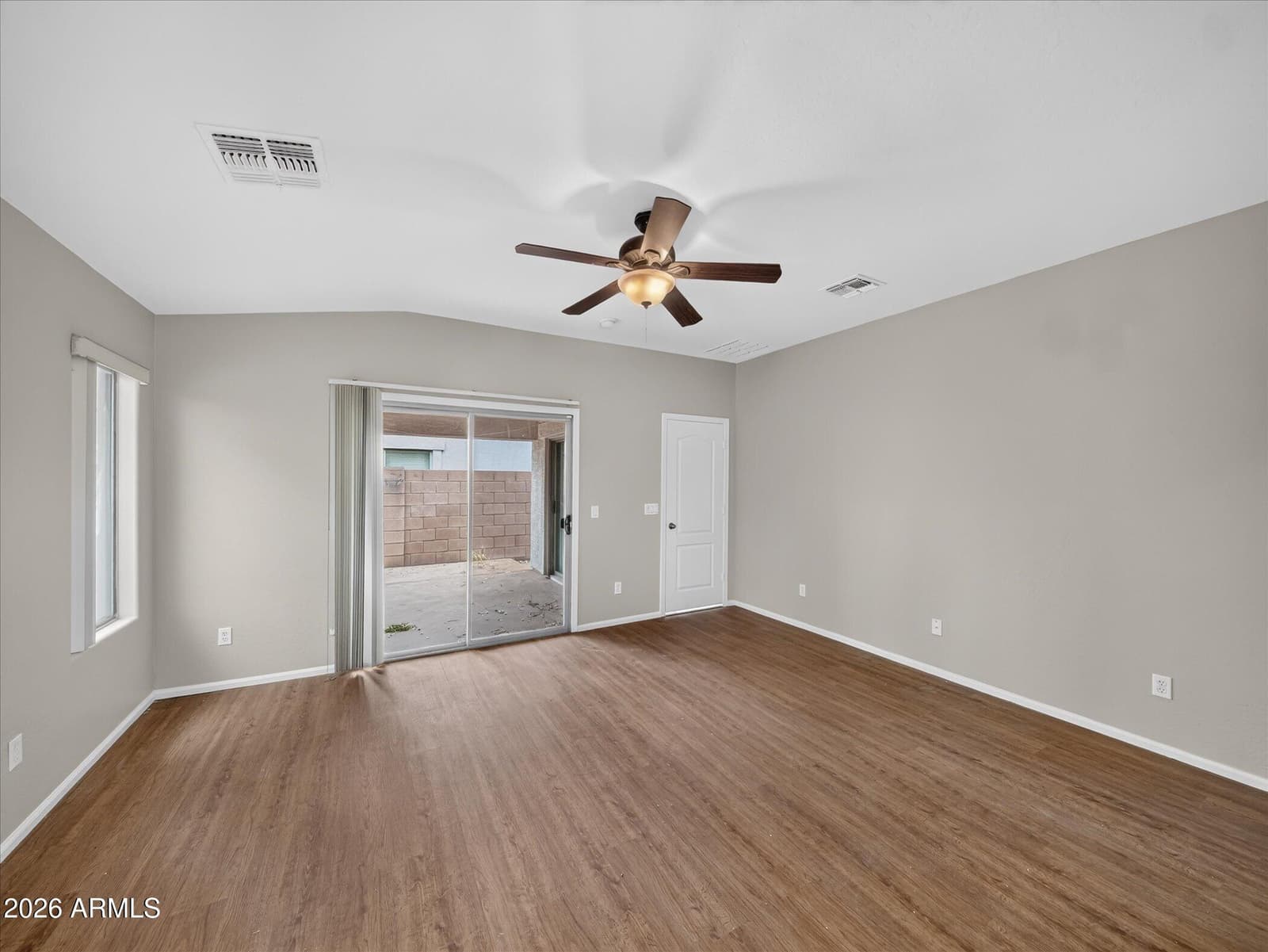 633 E LESLIE Avenue, San Tan Valley, AZ 85140 — photo 20 of 36