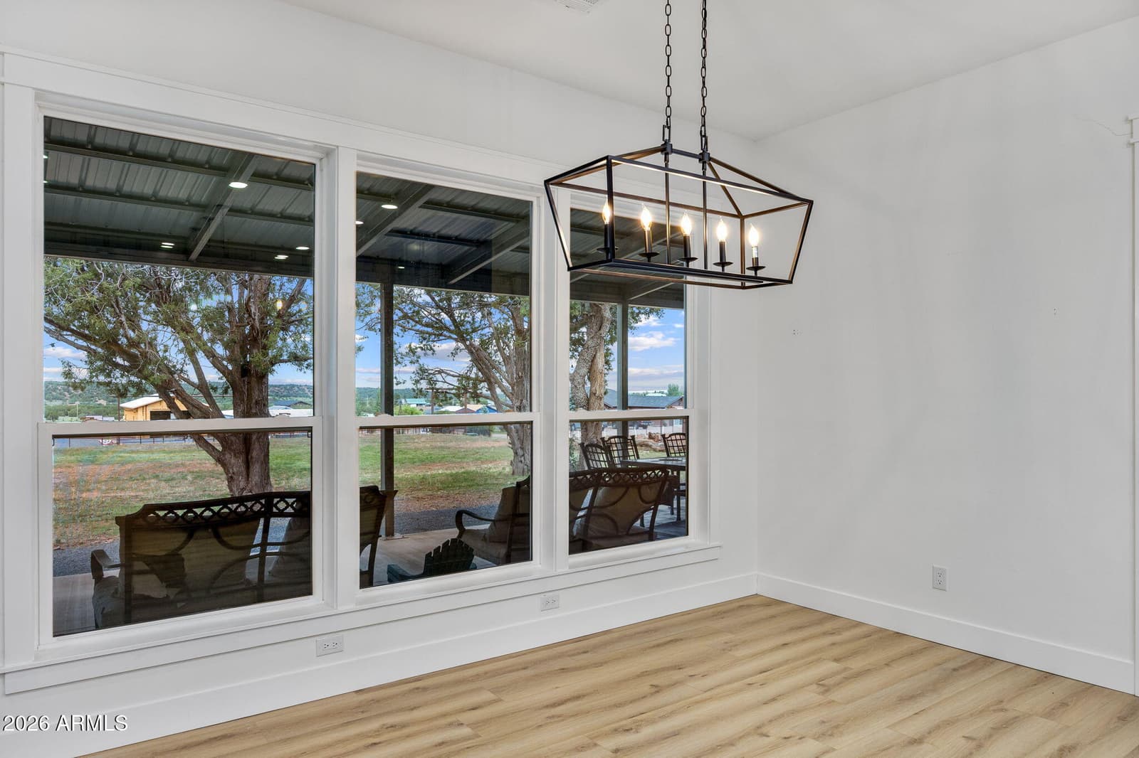 6733 Perkins Lane, Show Low, AZ 85901 — photo 15 of 38