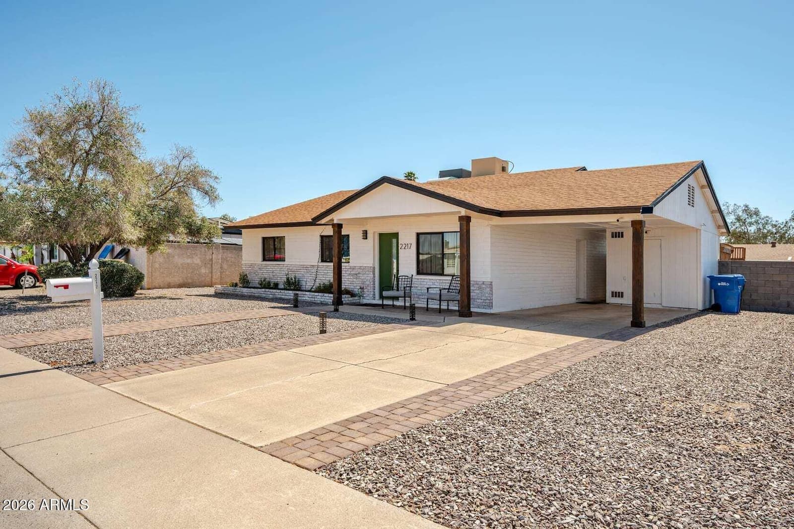 2217 W MICHIGAN Avenue, Phoenix, AZ 85023 — photo 2 of 16