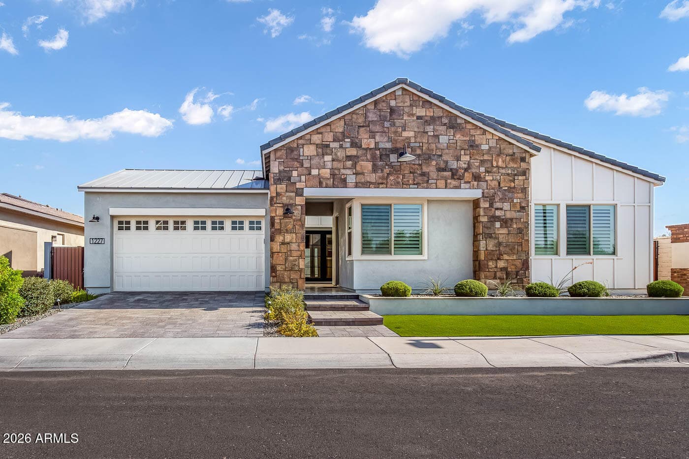 1227 E JUDE Lane, Gilbert, AZ 85298 — photo 11 of 51