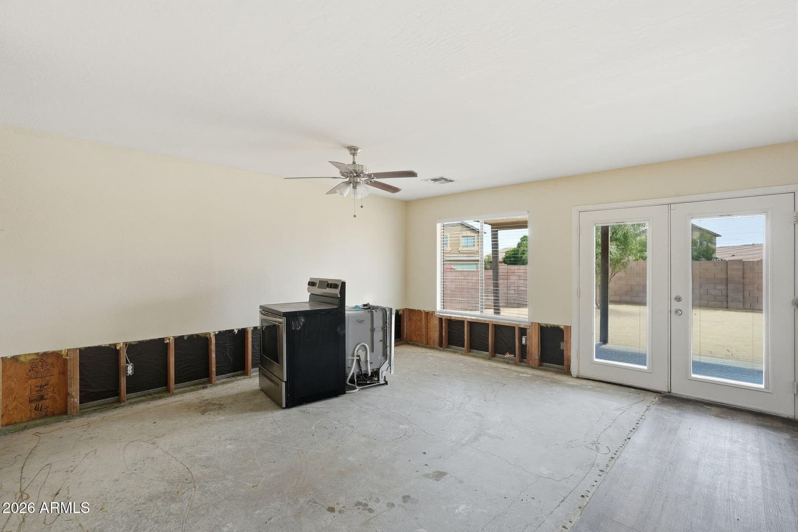 10513 W ALVARADO Road, Avondale, AZ 85392 — photo 12 of 51
