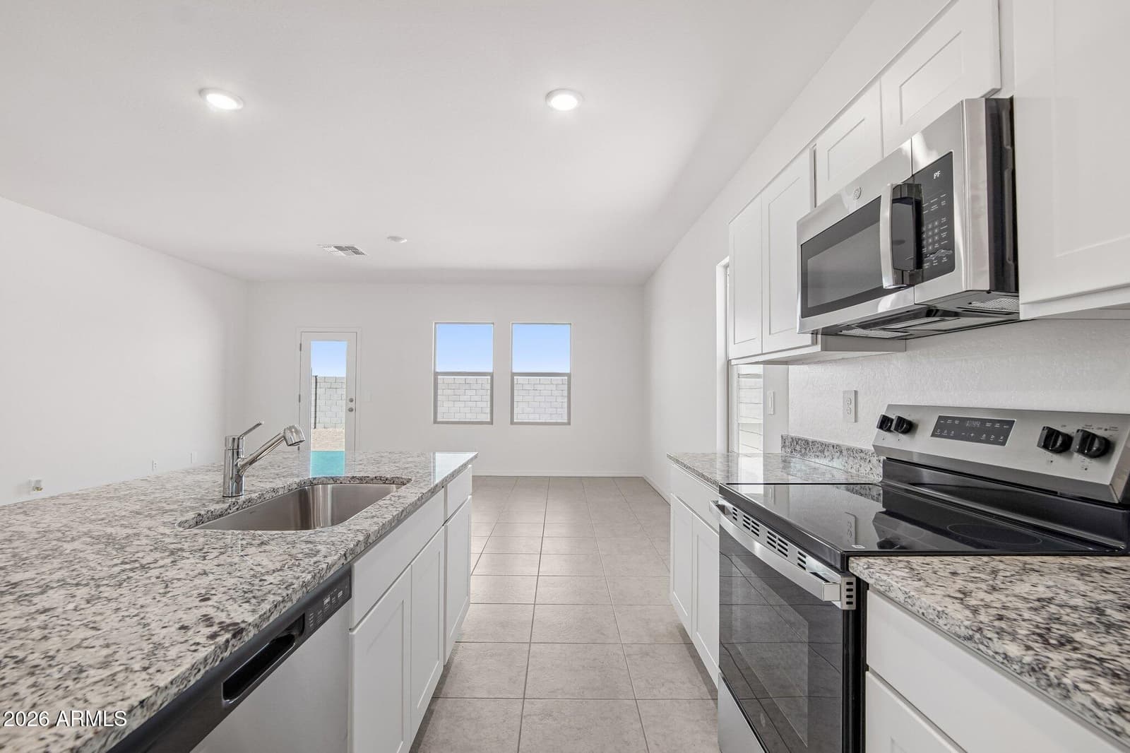 5752 E HORNBLENDE Way, San Tan Valley, AZ 85143 — photo 10 of 32