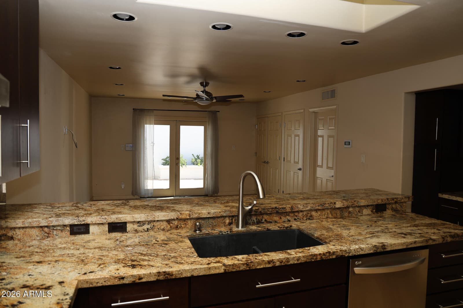 5618 N 12TH Street, Phoenix, AZ 85014 — photo 16 of 31