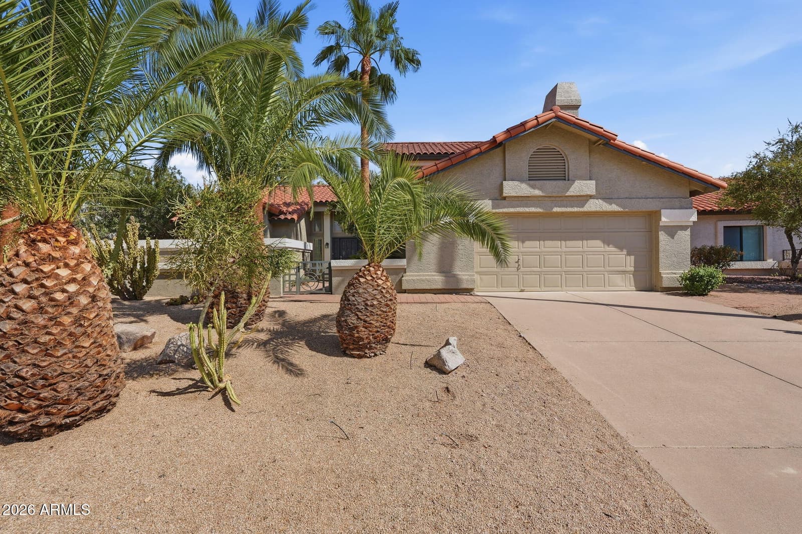 10587 E PALOMINO Road, Scottsdale, AZ 85258 — photo 6 of 38