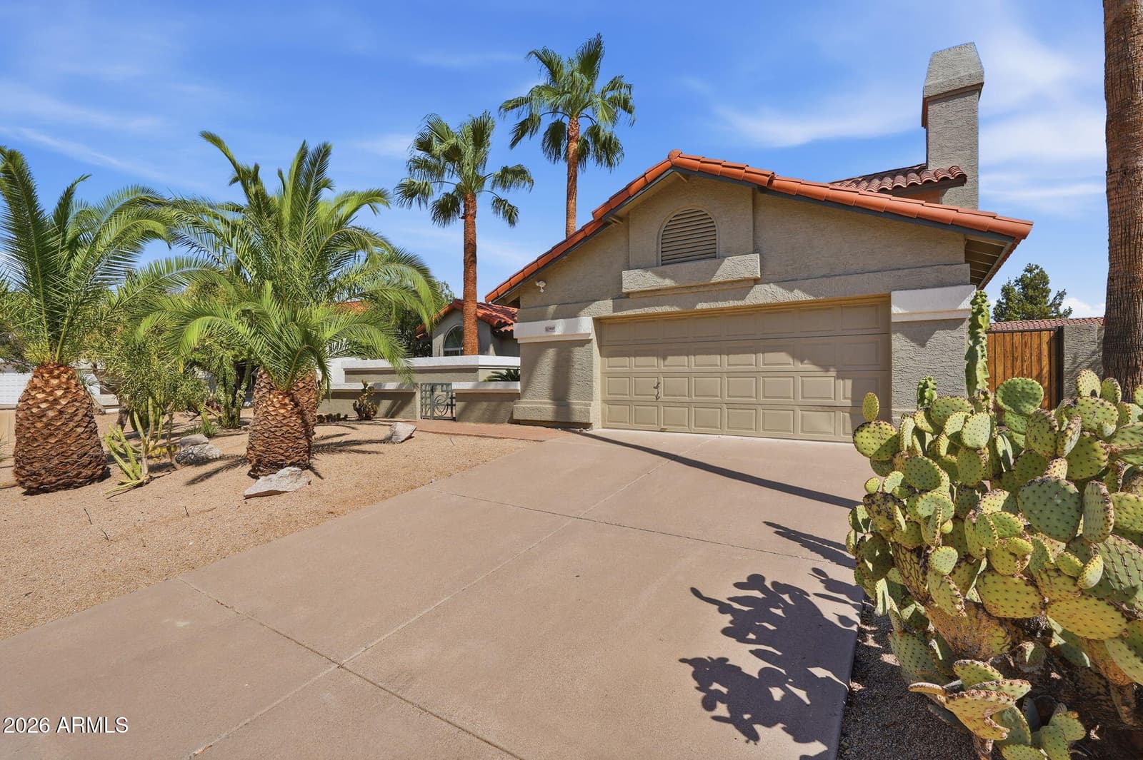 10587 E PALOMINO Road, Scottsdale, AZ 85258 — photo 1 of 38