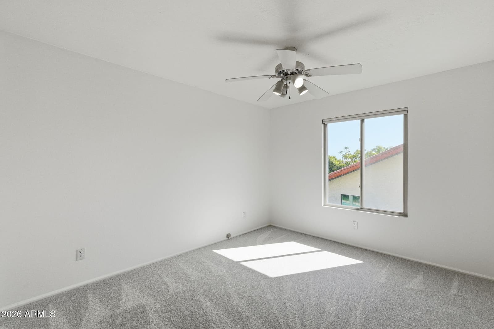 10587 E PALOMINO Road, Scottsdale, AZ 85258 — photo 29 of 38
