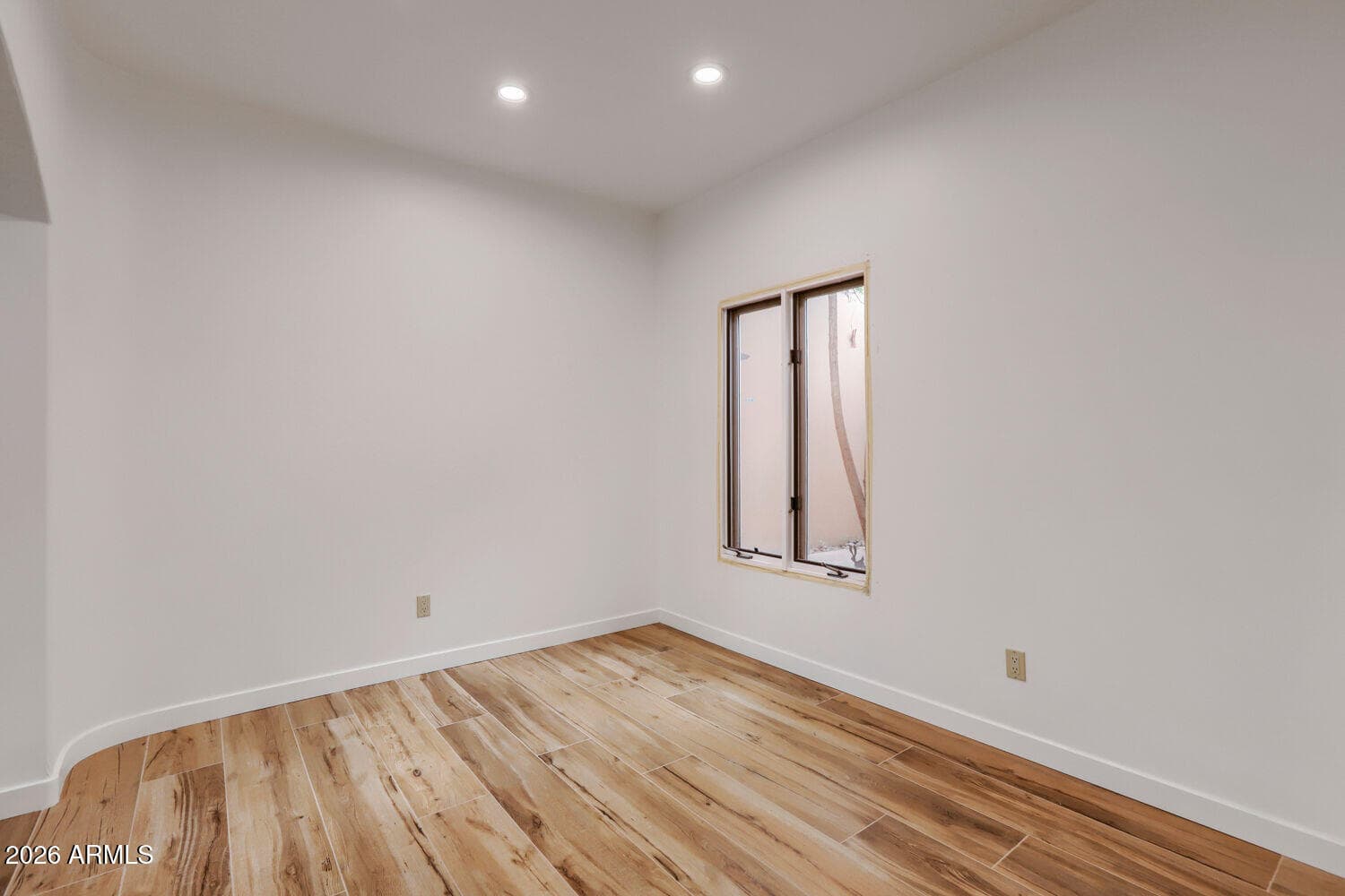 6411 S RIVER Drive 4, Tempe, AZ 85283 — photo 11 of 33