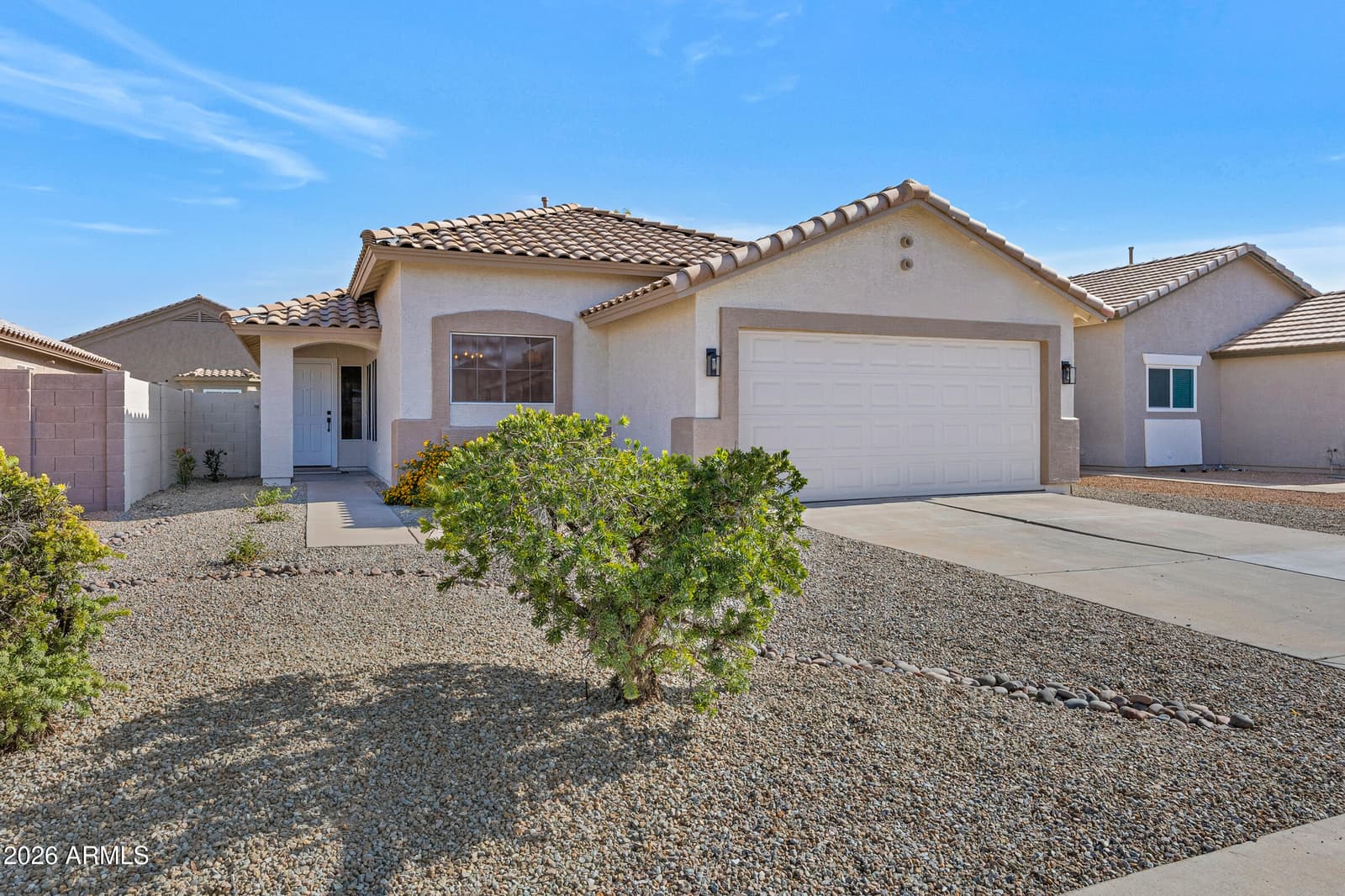 741 E CANTEBRIA Drive, Gilbert, AZ 85296 — photo 2 of 34