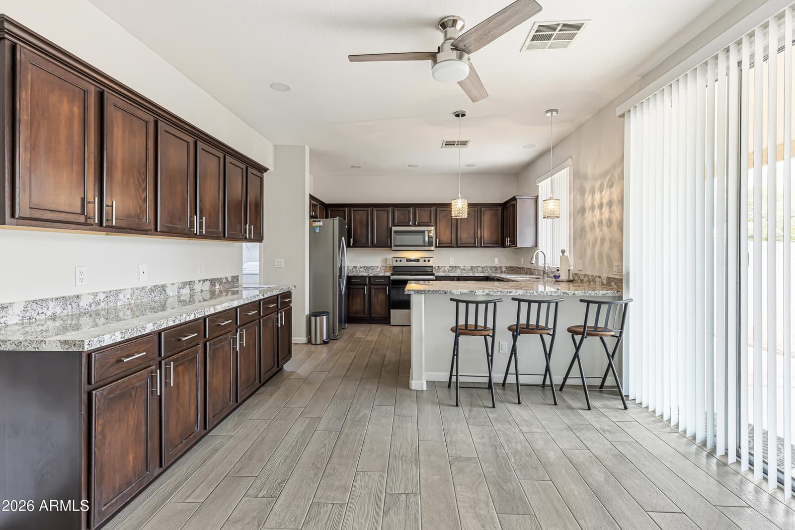 2021 N 103RD Drive, Avondale, AZ 85392 — photo 9 of 32