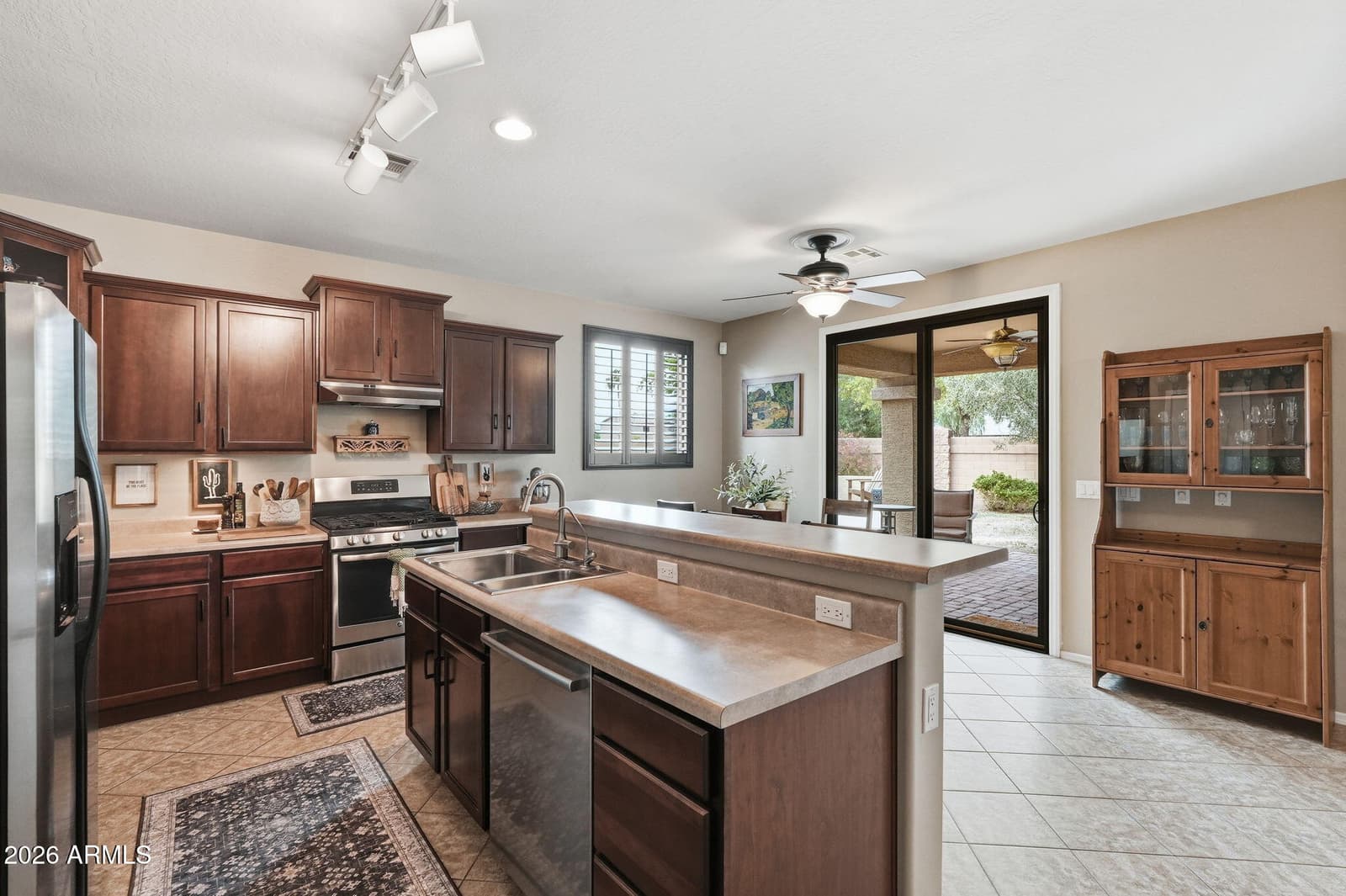 11756 N 146TH Avenue, Surprise, AZ 85379 — photo 11 of 38