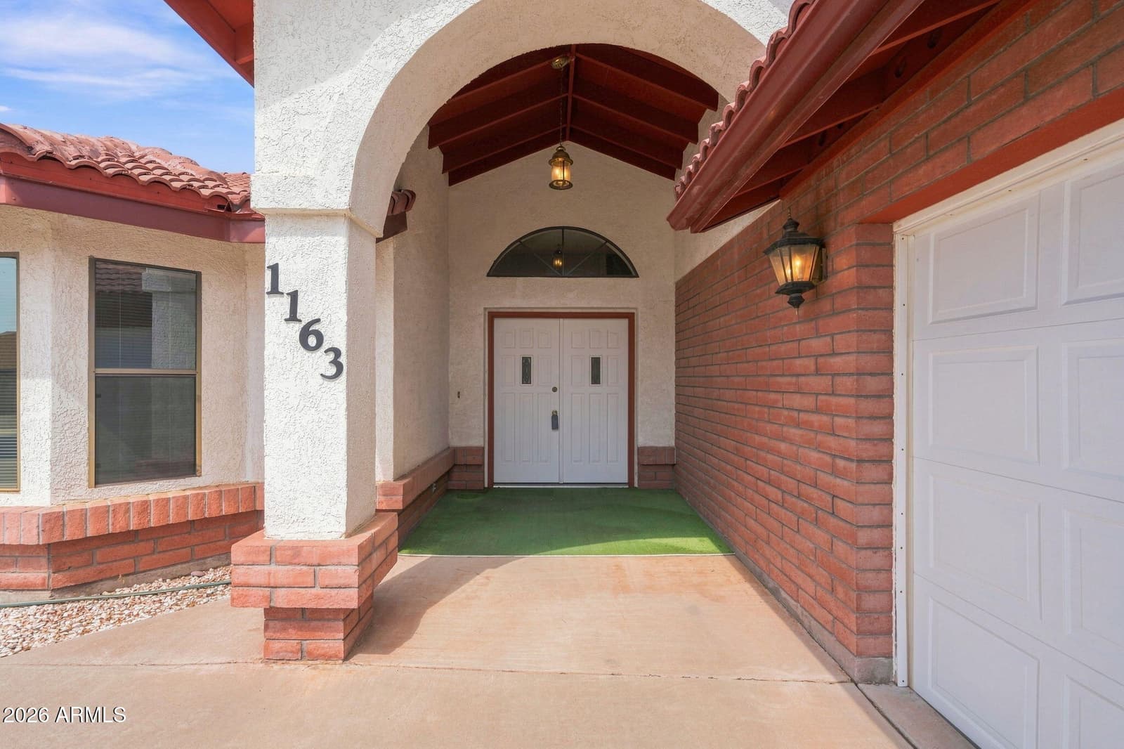 1163 EXETER Drive, Sierra Vista, AZ 85635 — photo 8 of 52