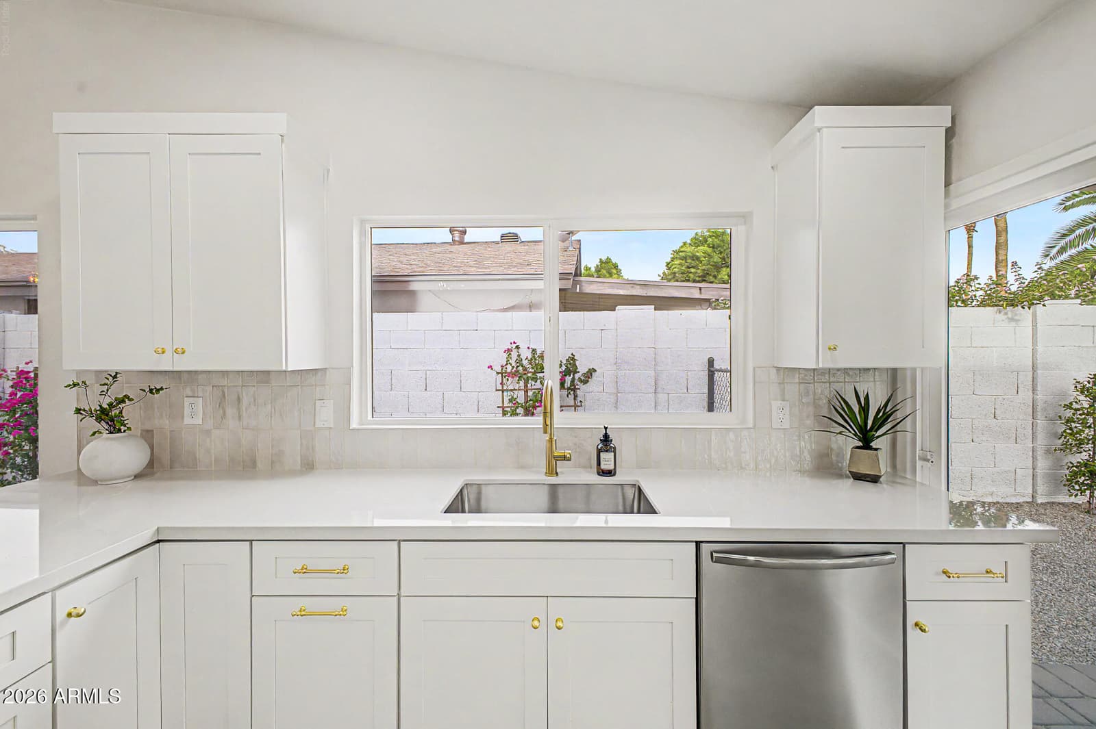 6871 E PHELPS Road, Scottsdale, AZ 85254 — photo 11 of 31