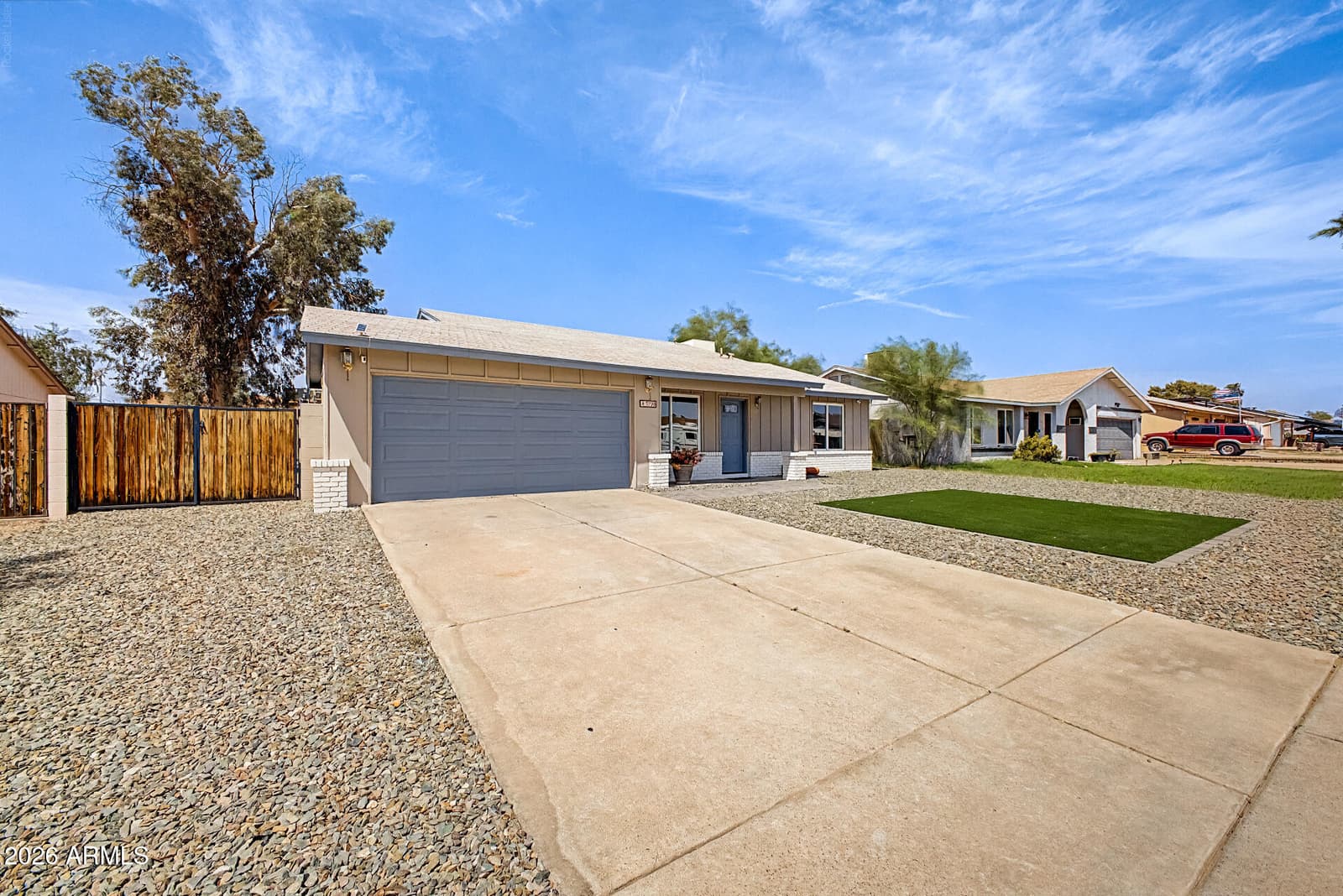 3720 W LIBBY Street, Glendale, AZ 85308 — photo 5 of 31