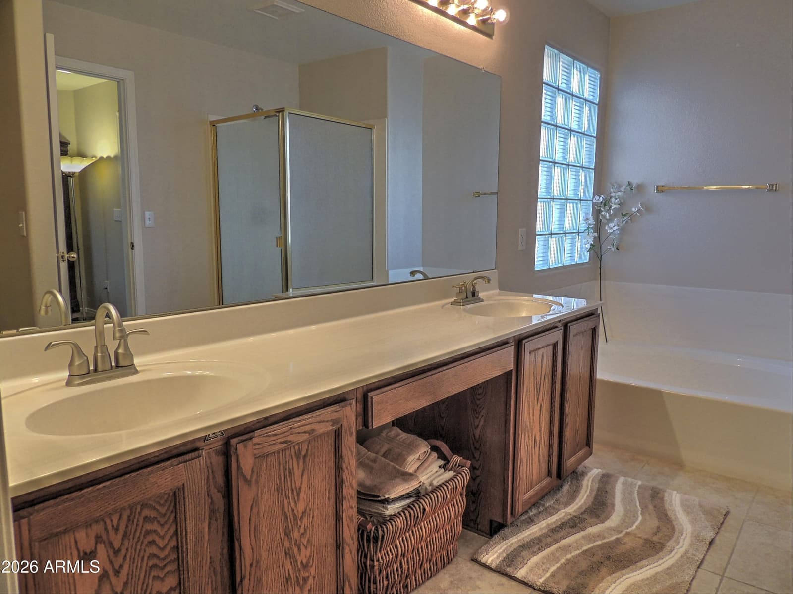 4309 E ROCKLEDGE Road, Phoenix, AZ 85044 — photo 18 of 33