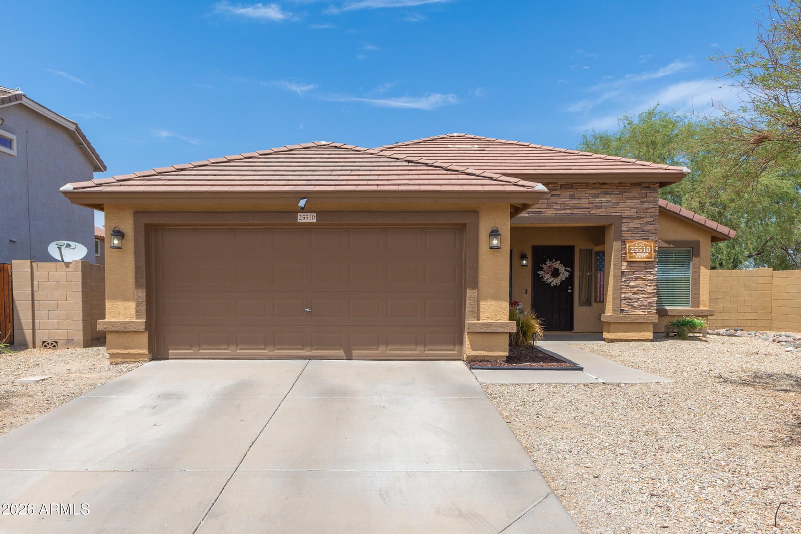 25510 W PIONEER Street, Buckeye, AZ 85326 — photo 3 of 37