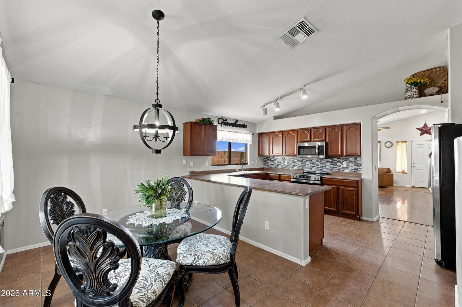 25510 W PIONEER Street, Buckeye, AZ 85326 — photo 12 of 37