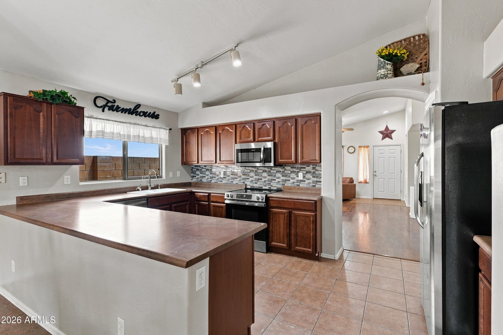 25510 W PIONEER Street, Buckeye, AZ 85326 — photo 13 of 37