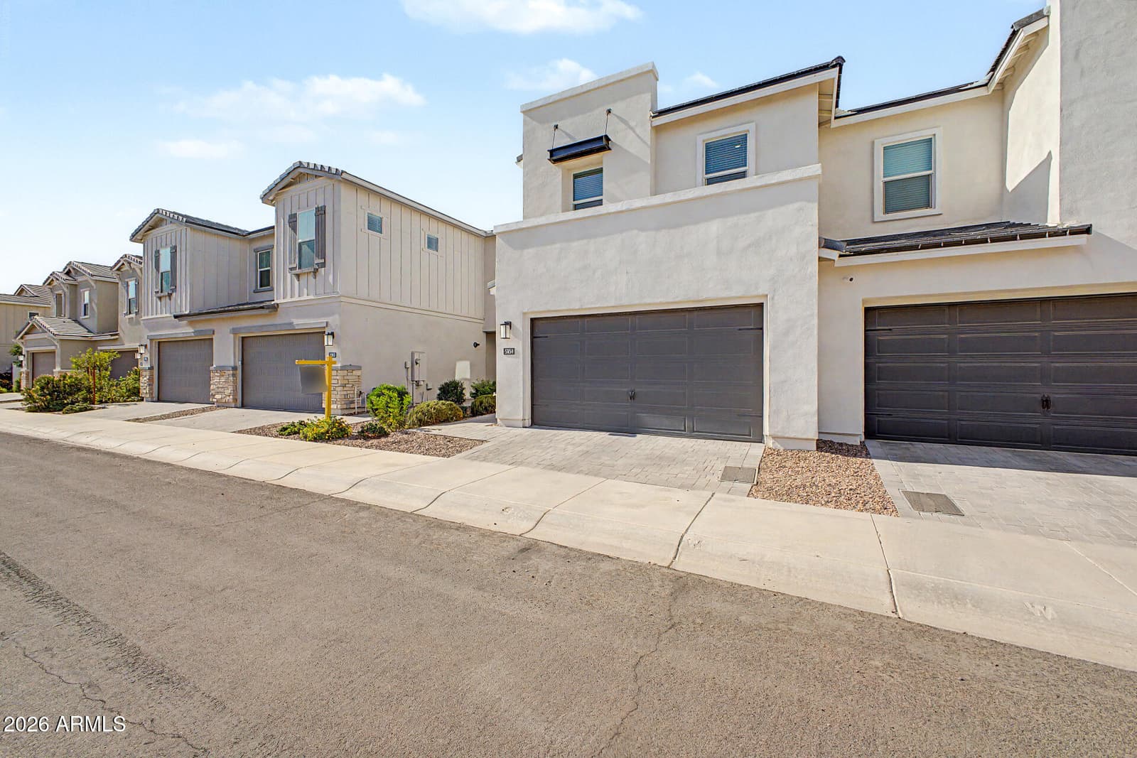 5054 E ANDERSON Drive, Scottsdale, AZ 85254 — photo 5 of 42