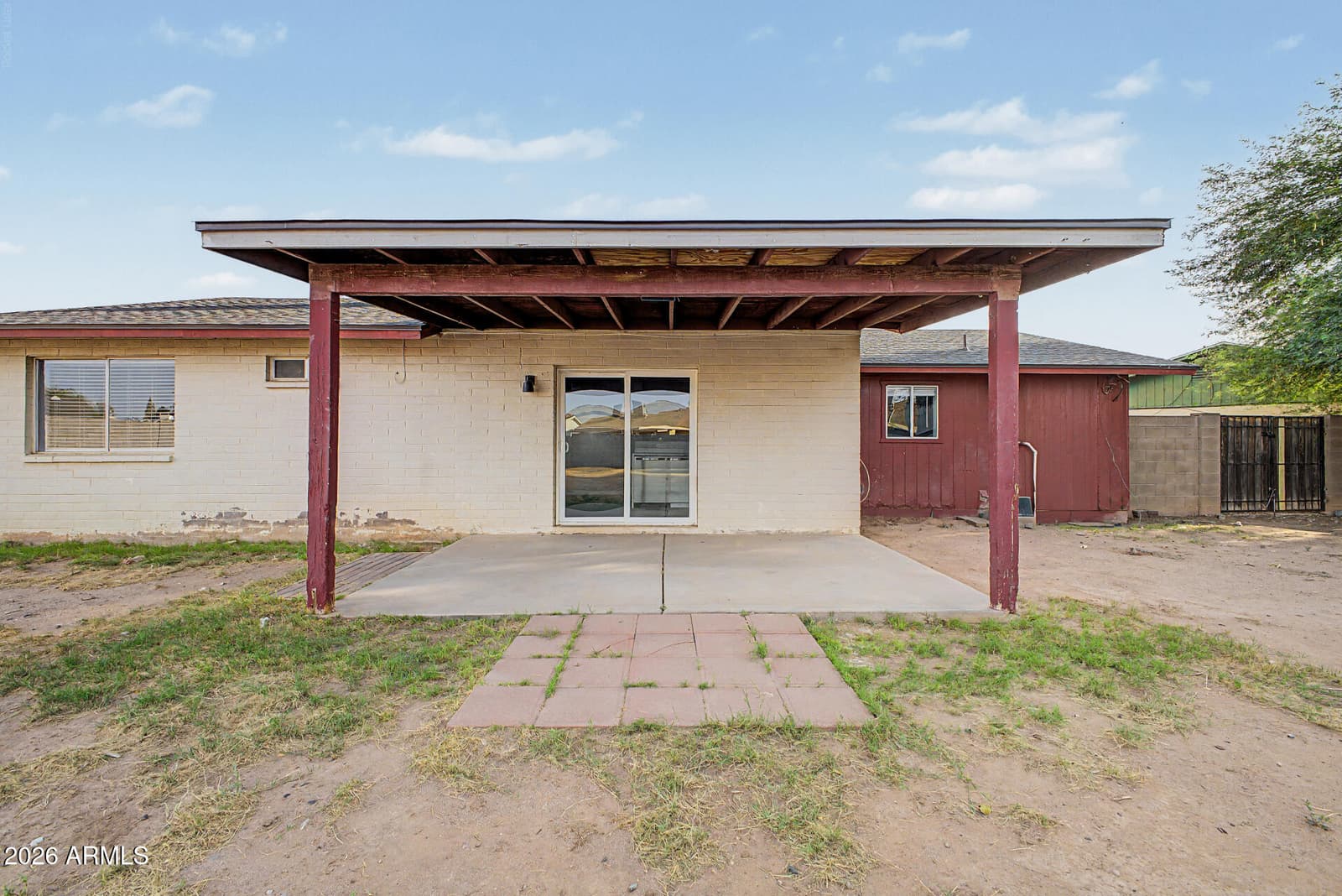 545 S GLENNWOOD Circle, Mesa, AZ 85204 — photo 28 of 33