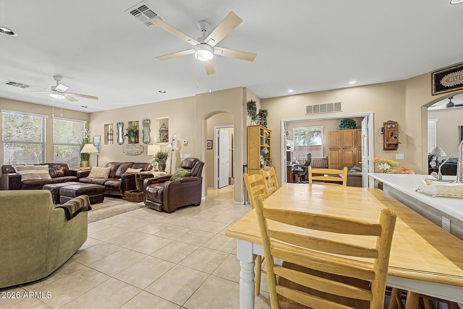 43186 W LINDGREN Drive, Maricopa, AZ 85138 — photo 11 of 31