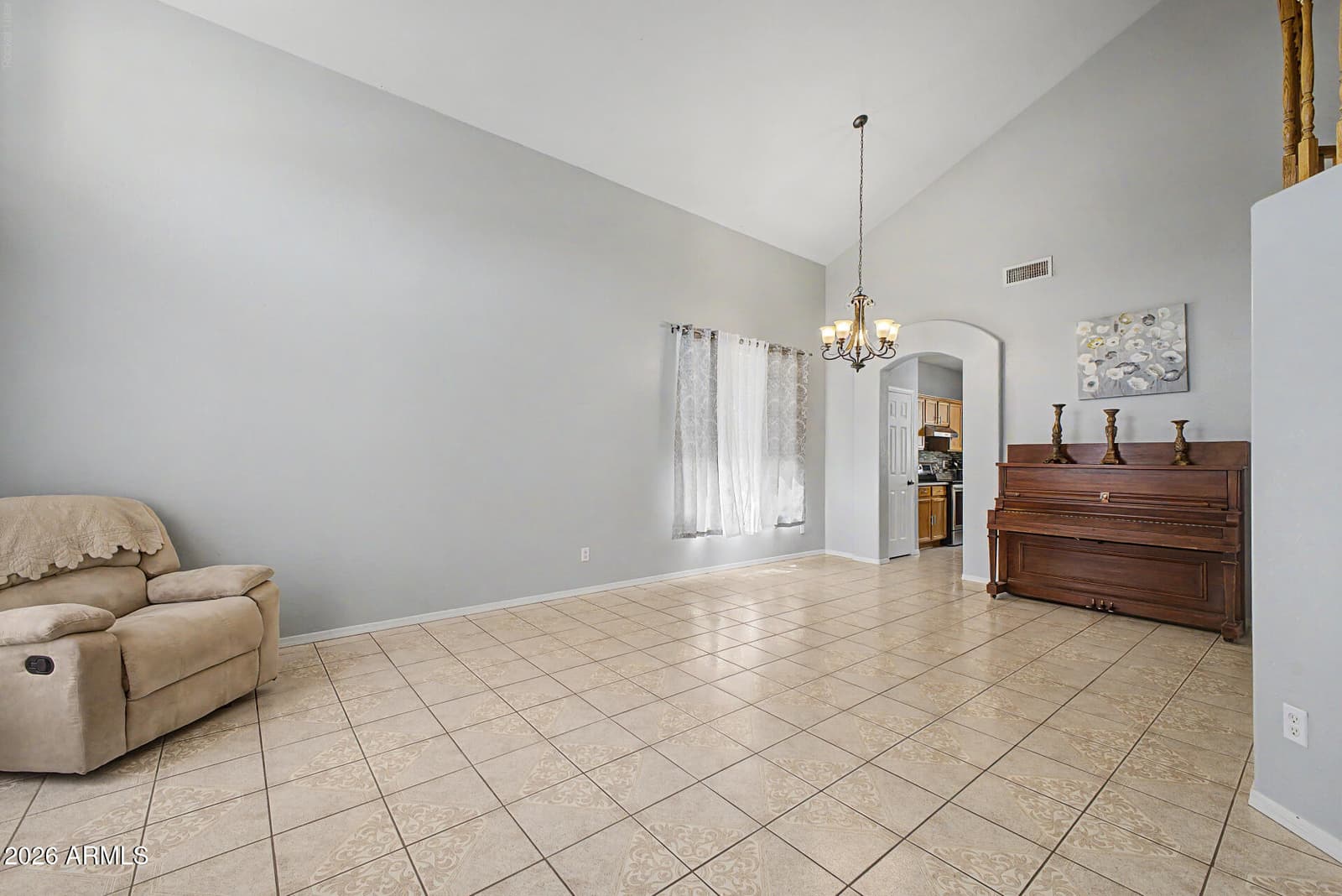 13228 W STELLA Lane, Litchfield Park, AZ 85340 — photo 7 of 40