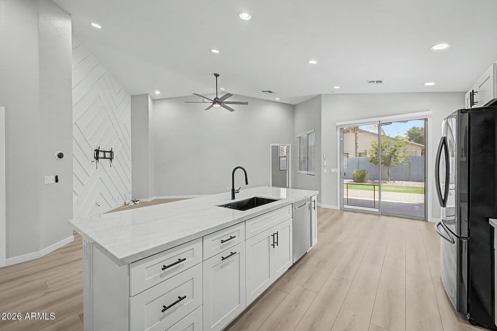 3053 E BLUEBIRD Place, Chandler, AZ 85286 — photo 11 of 29