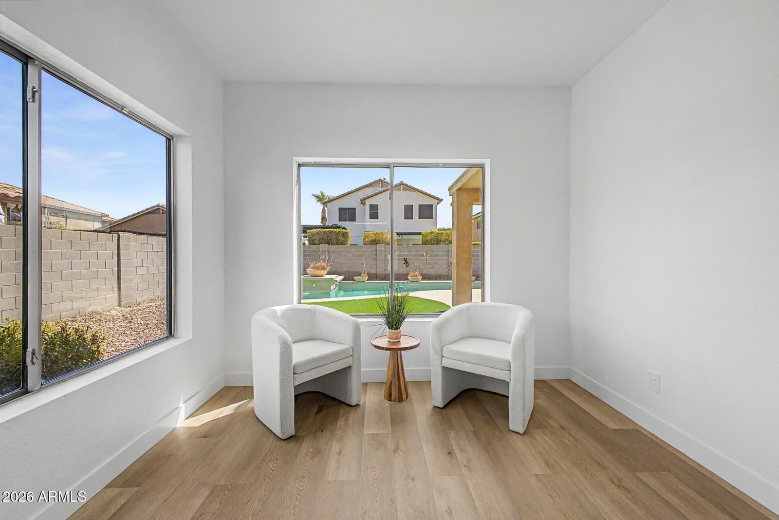 13361 W EVANS Drive, Surprise, AZ 85379 — photo 4 of 33