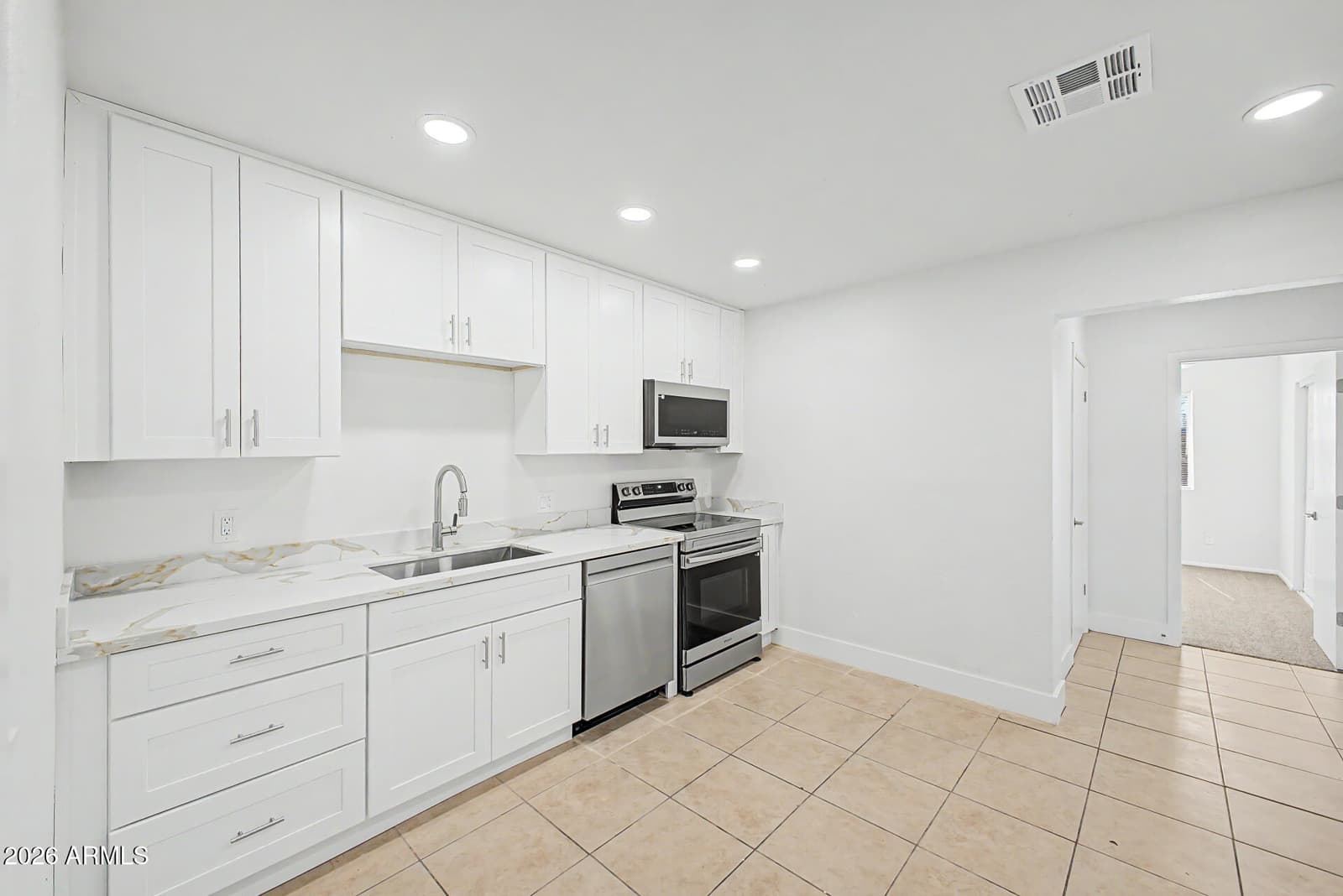 8118 N 29TH Avenue, Phoenix, AZ 85051 — photo 14 of 30