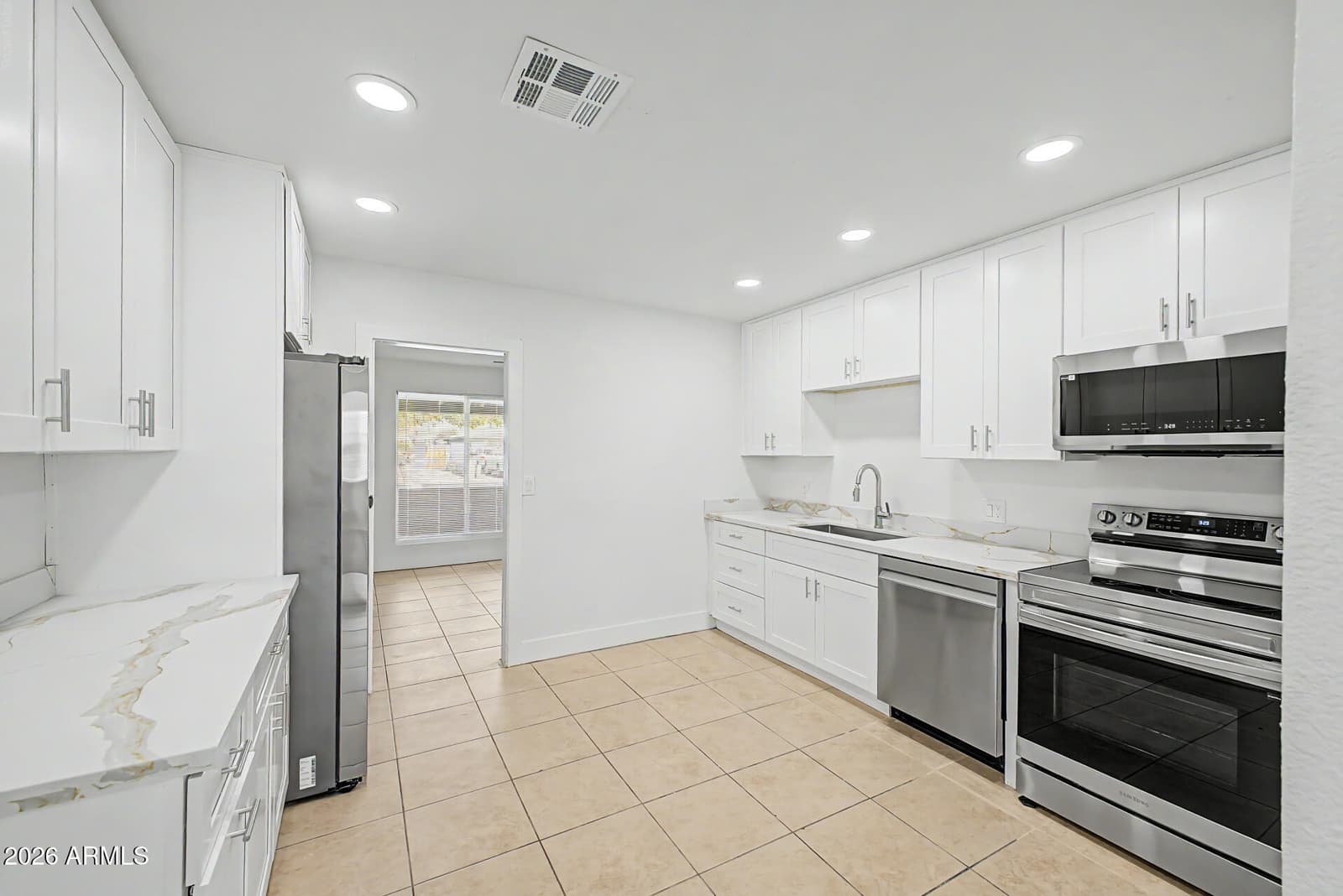 8118 N 29TH Avenue, Phoenix, AZ 85051 — photo 1 of 30