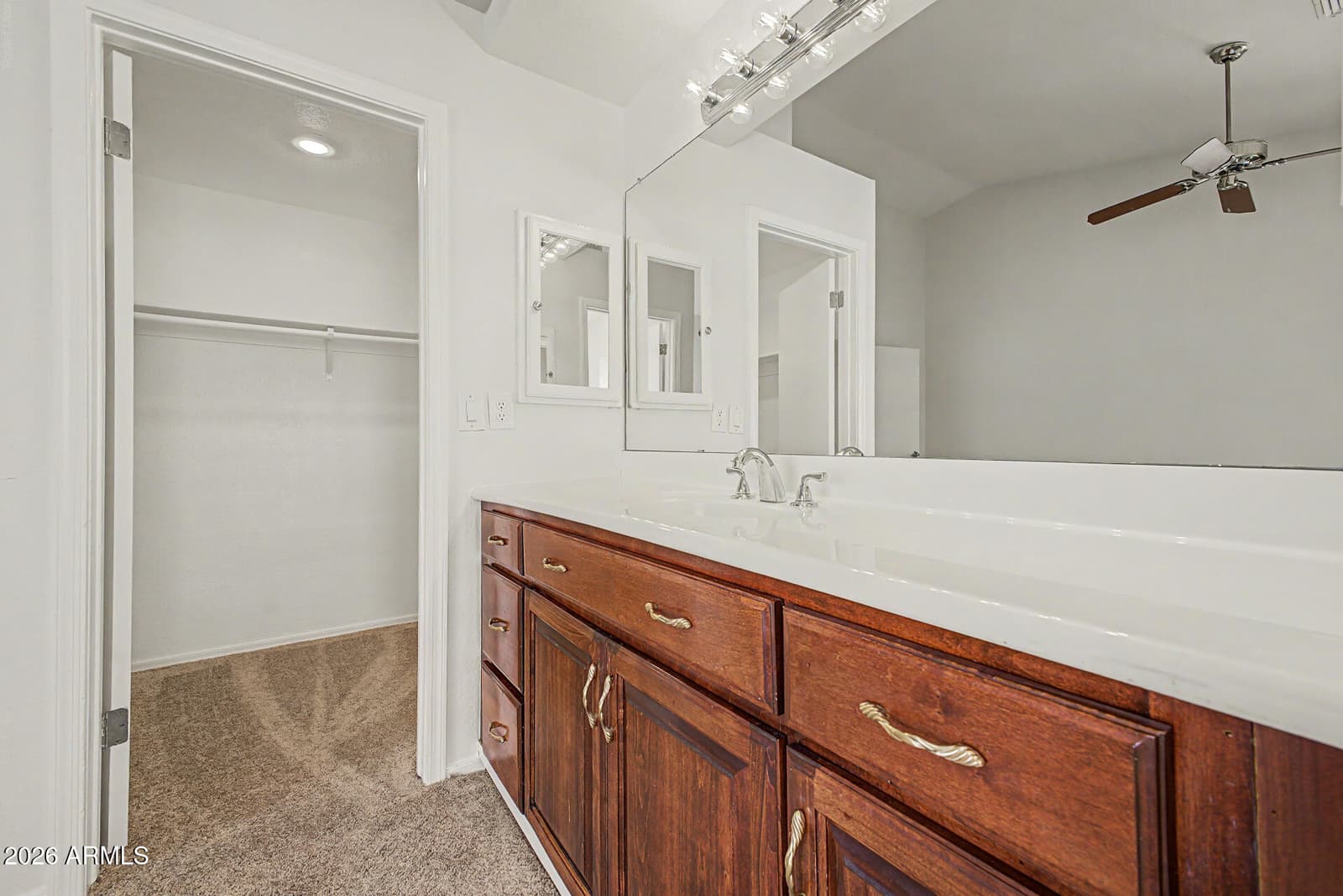 879 E HEARNE Way, Gilbert, AZ 85234 — photo 16 of 48
