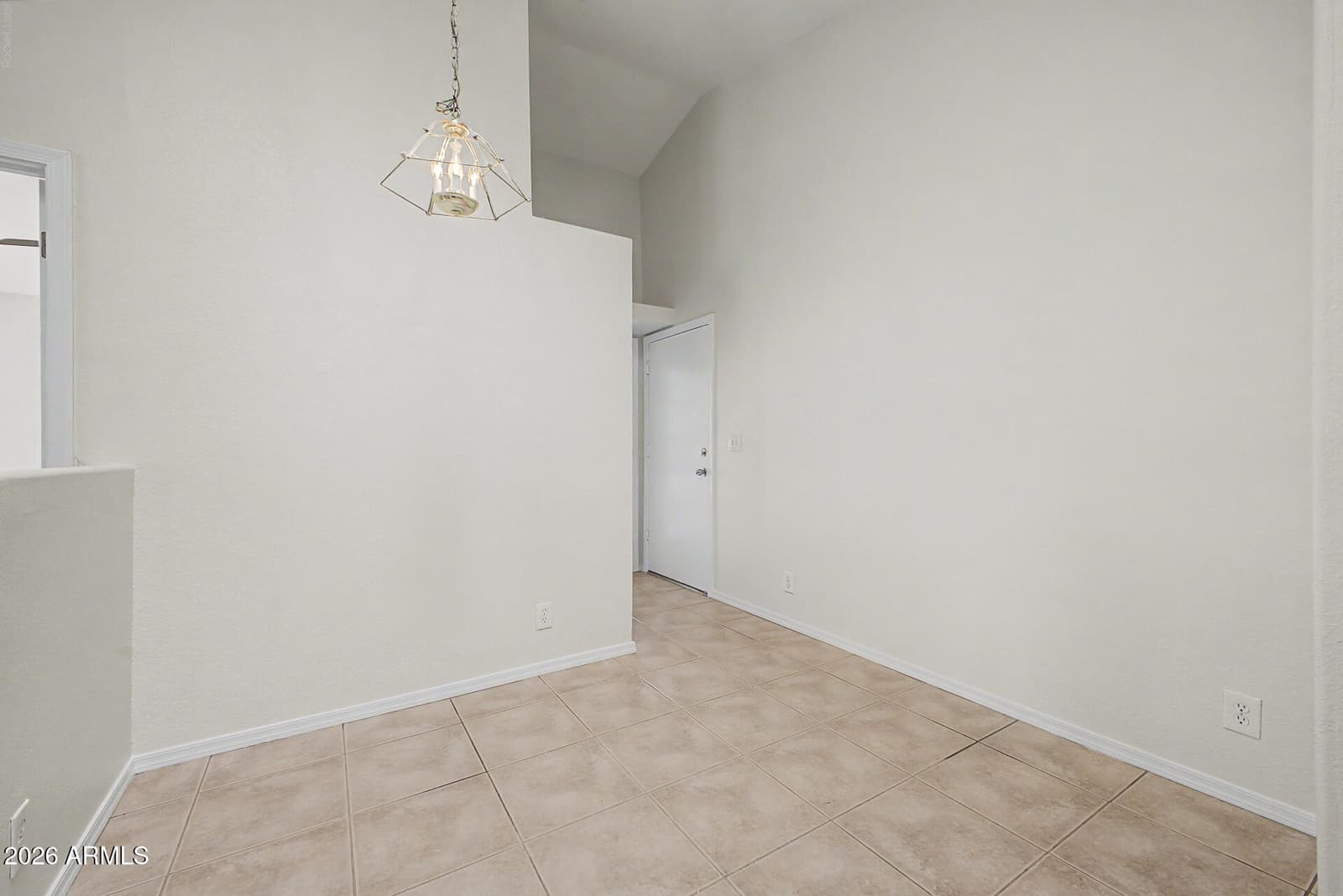 879 E HEARNE Way, Gilbert, AZ 85234 — photo 12 of 48