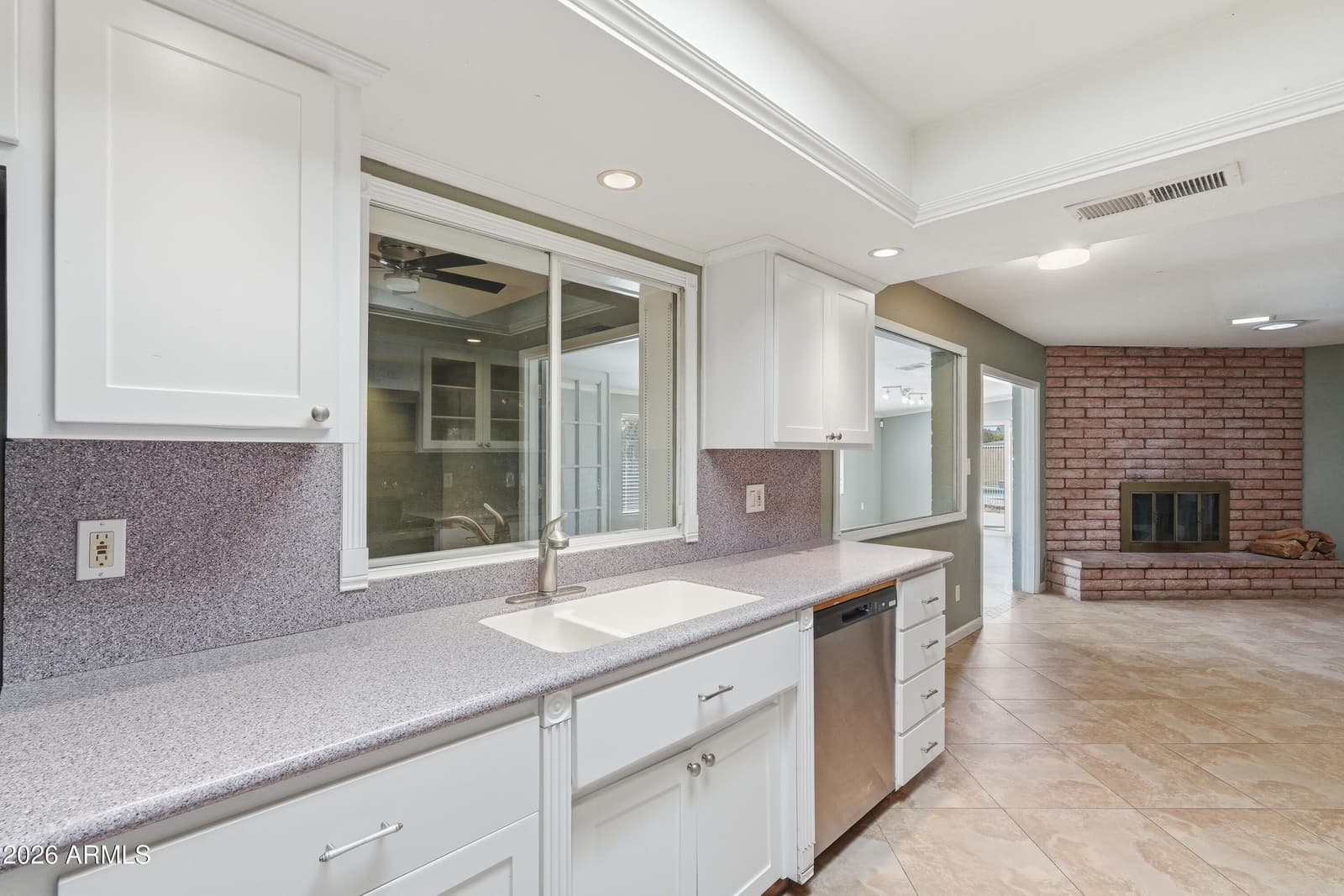 10838 N 35TH Street, Phoenix, AZ 85028 — photo 3 of 62
